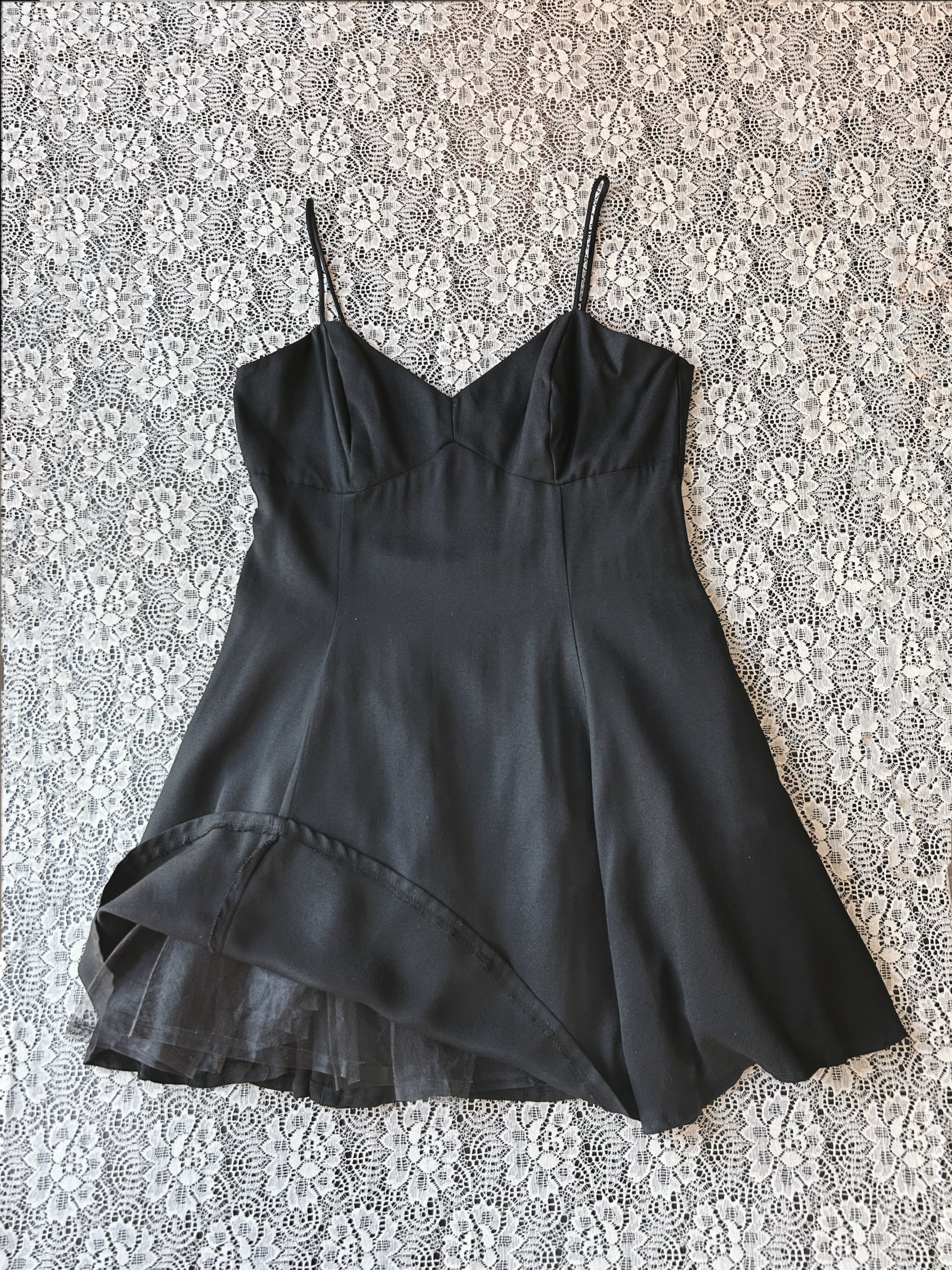 (M/L) Vintage 90's-00's Mini Dress w/ Tulle Underskirt