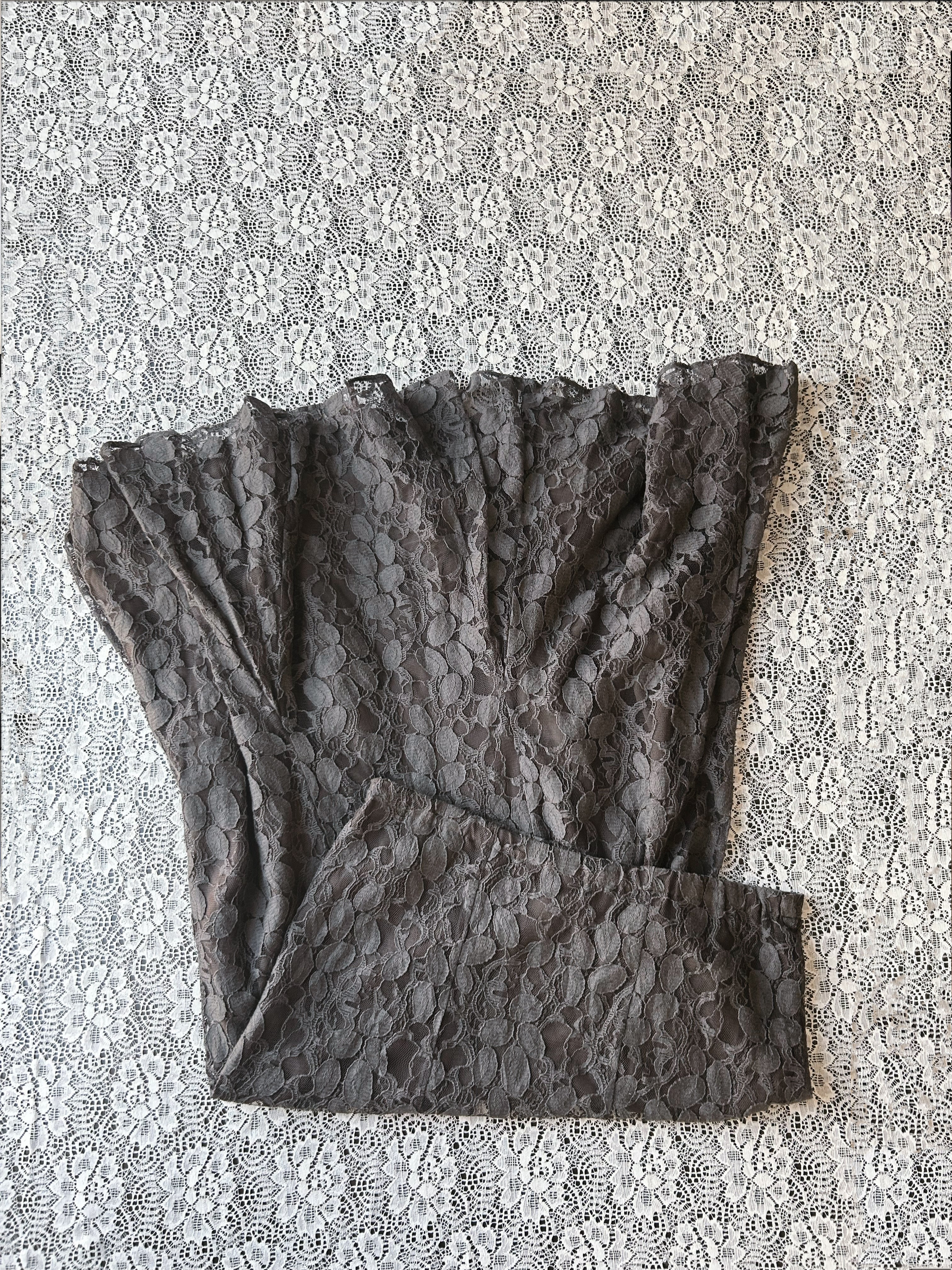 (L) Maxi Taupe Lace Skirt