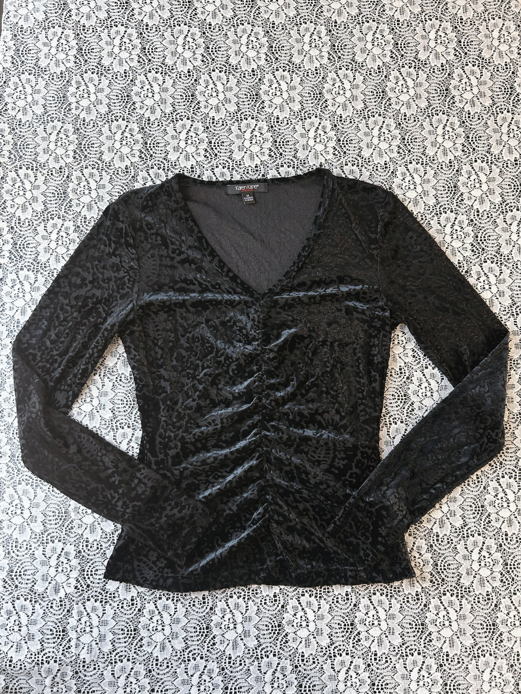 (M) 00's V-Neck Jacquard Velvet Print Blouse