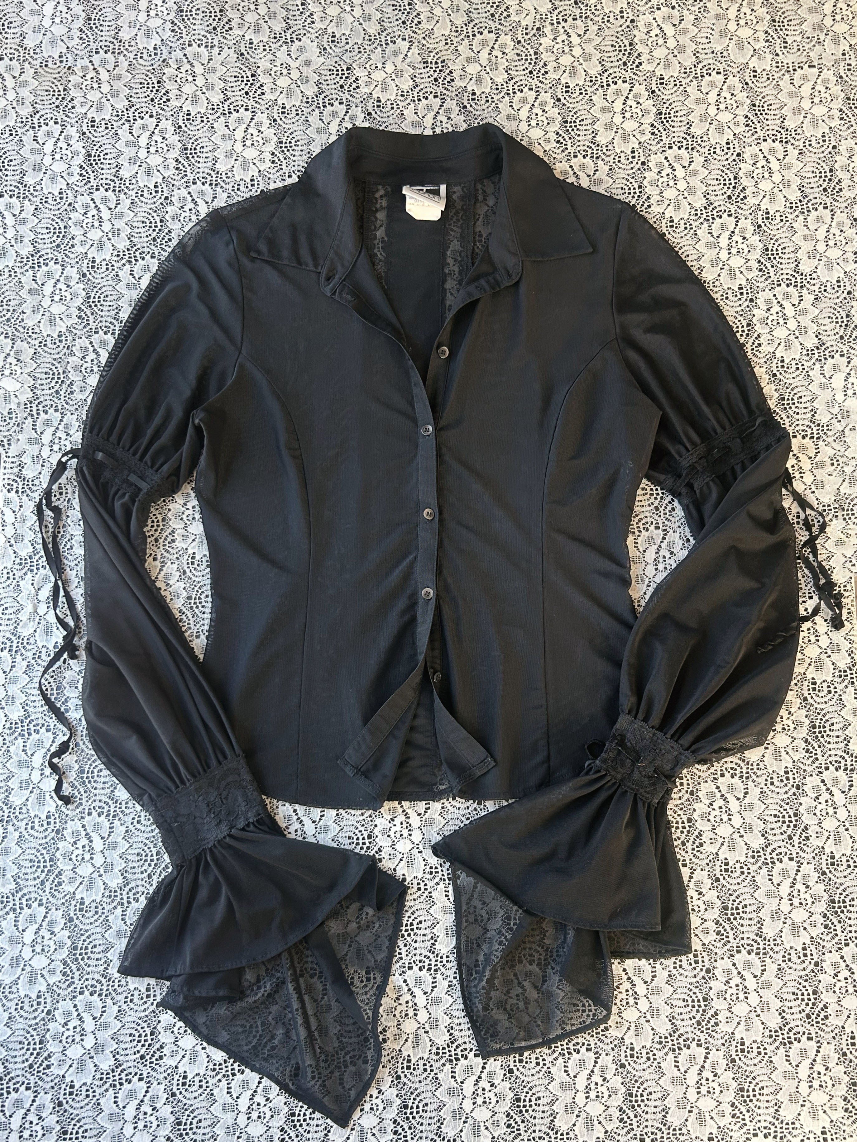 Vintage 90's-00's Romantic Mesh Super Long Flare Sleeve Button Blouse