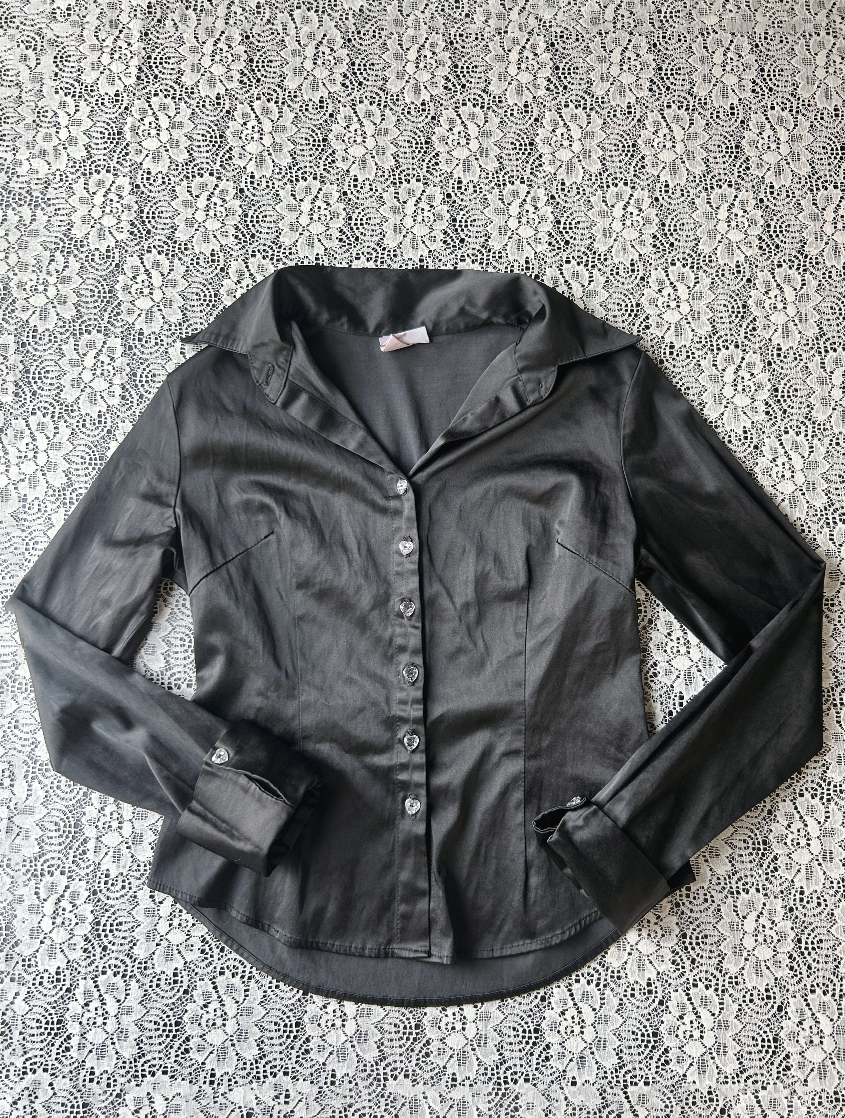 Vintage 00's Satin Long Sleeve Buttoned Blouse