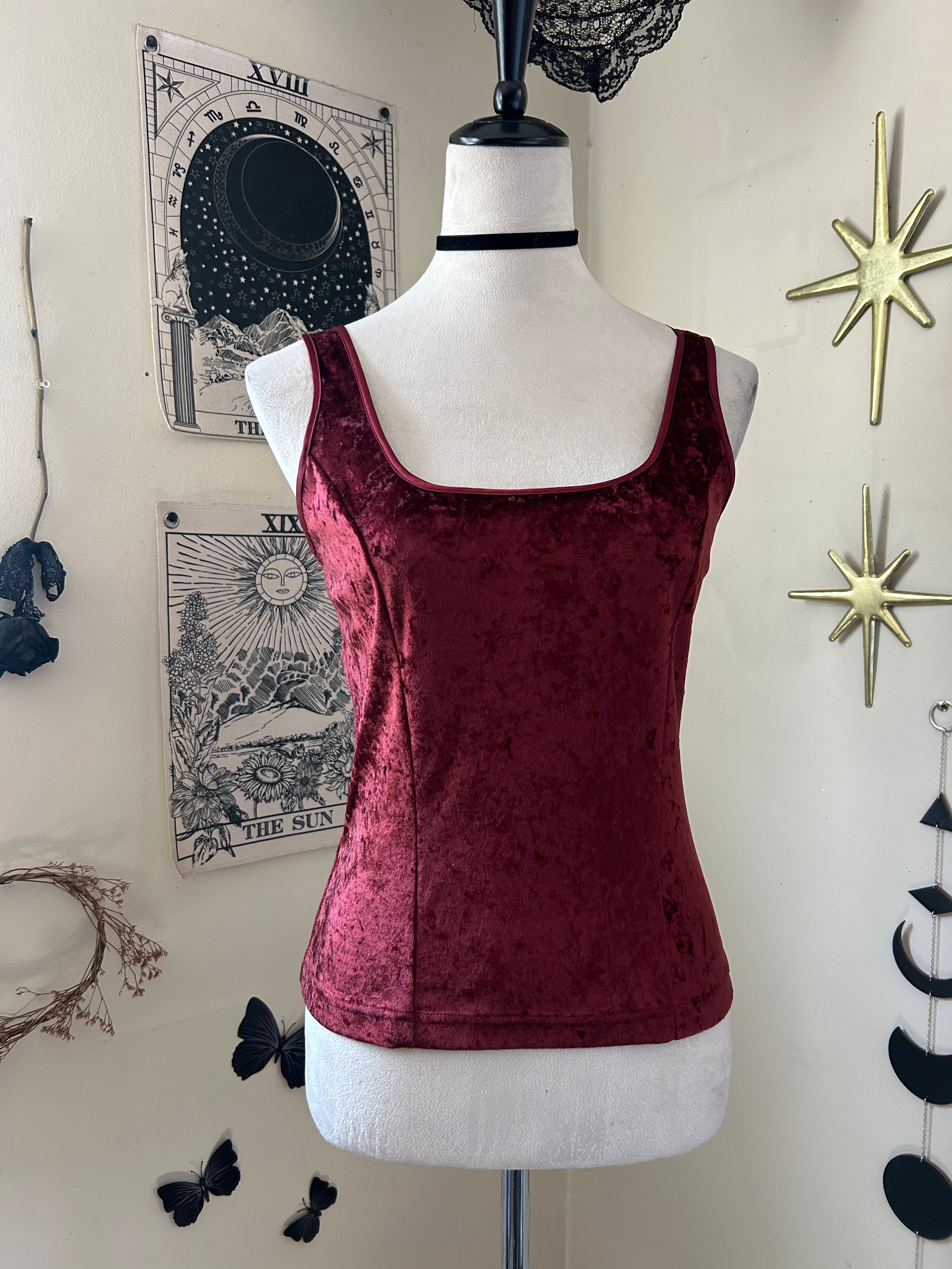 (S) Vintage 1997 Burnt Orage/Red Velvet Tank