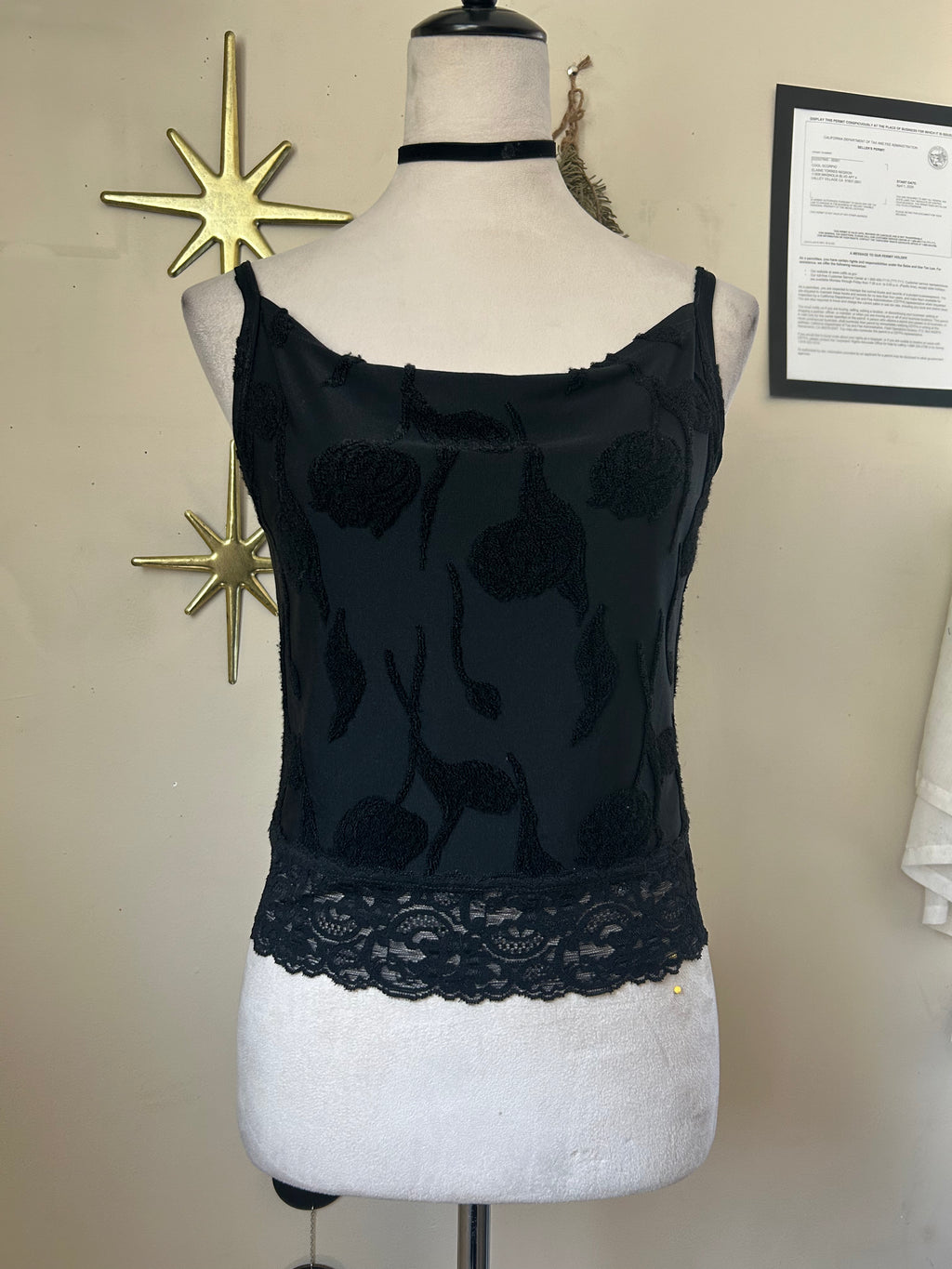 (S) Vintage 00's  Floral Embroidery Tank Top