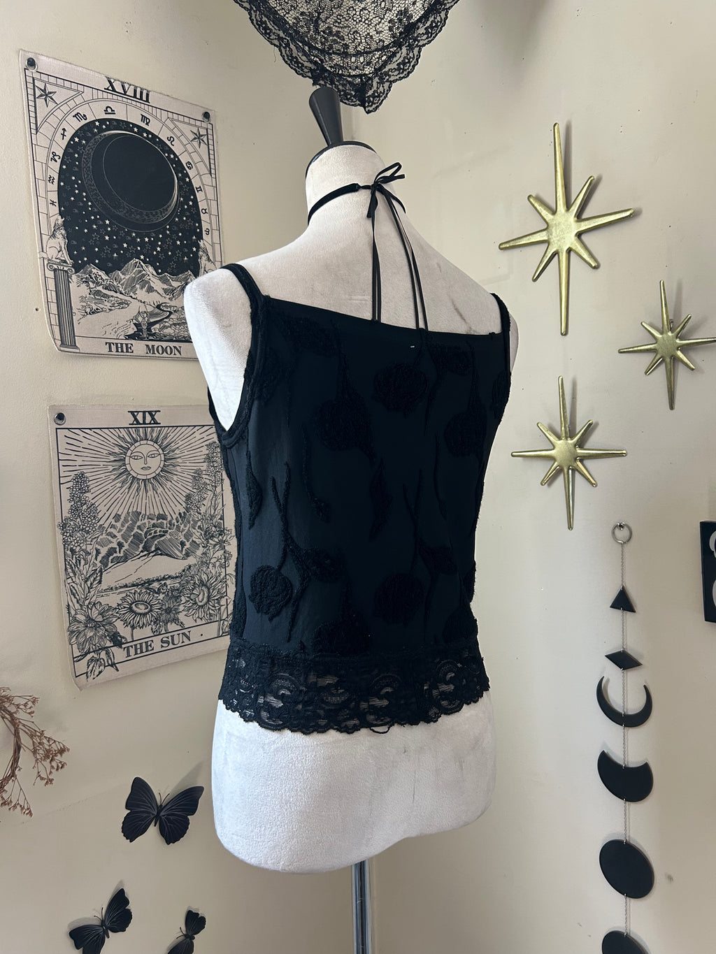 (S) Vintage 00's  Floral Embroidery Tank Top
