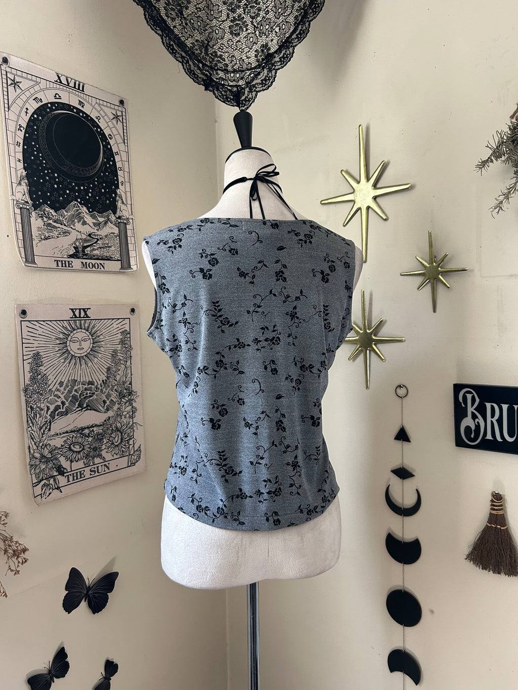 (M) Vintage 90's-00's Black Rose Print Tank Top