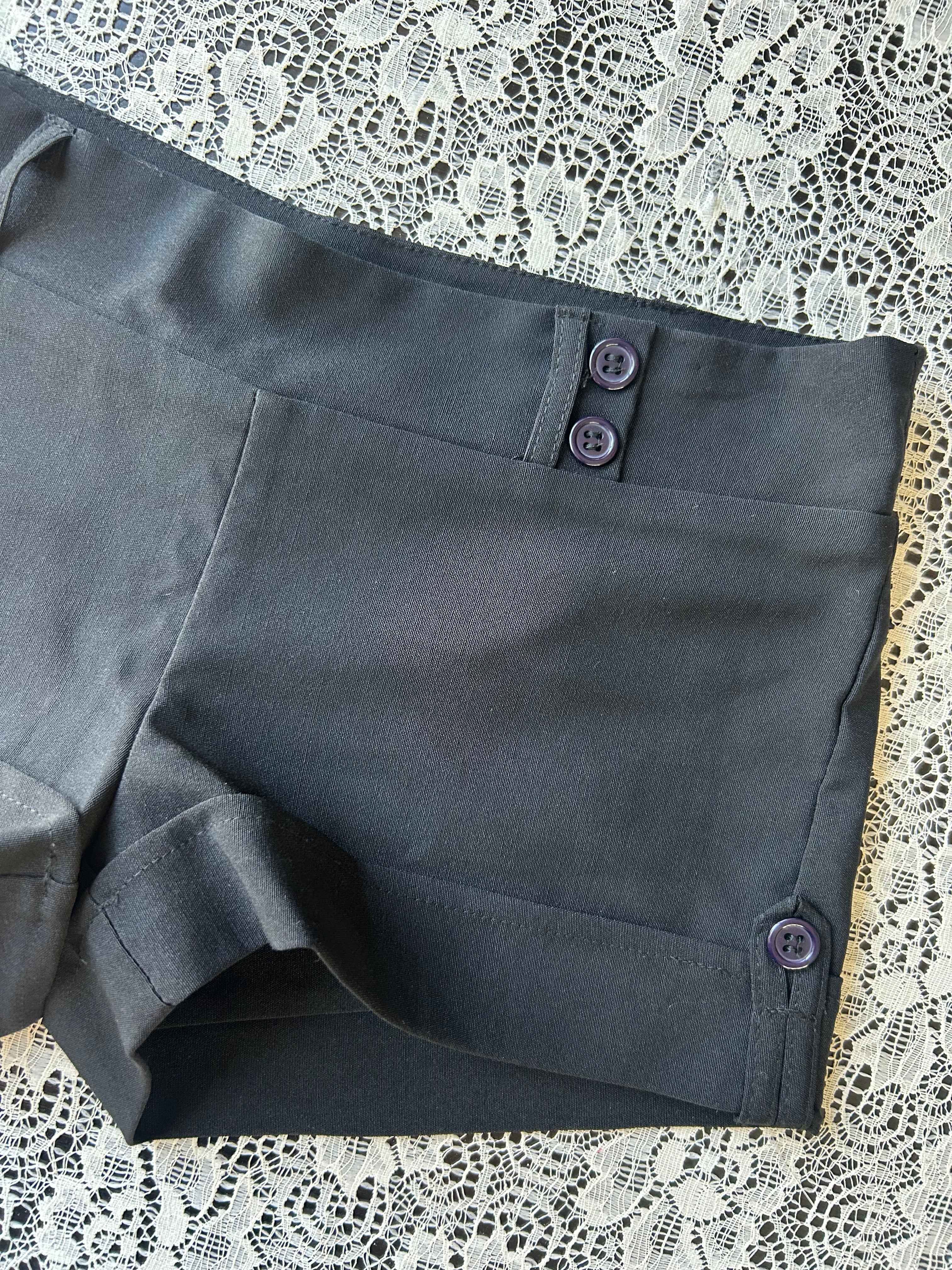 (XS) Vintage 00's Low Rise Micro Shorts