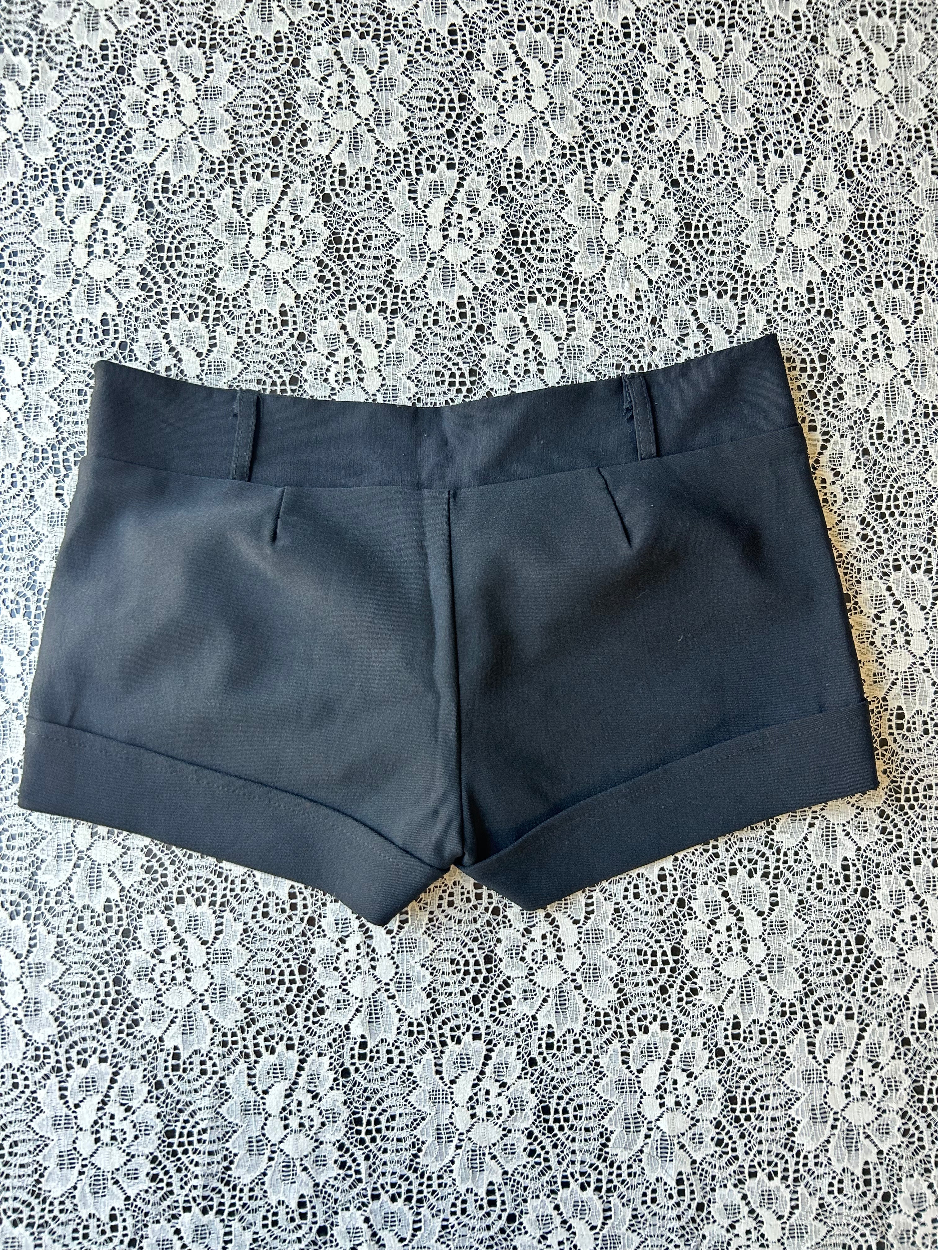 (XS) Vintage 00's Low Rise Micro Shorts
