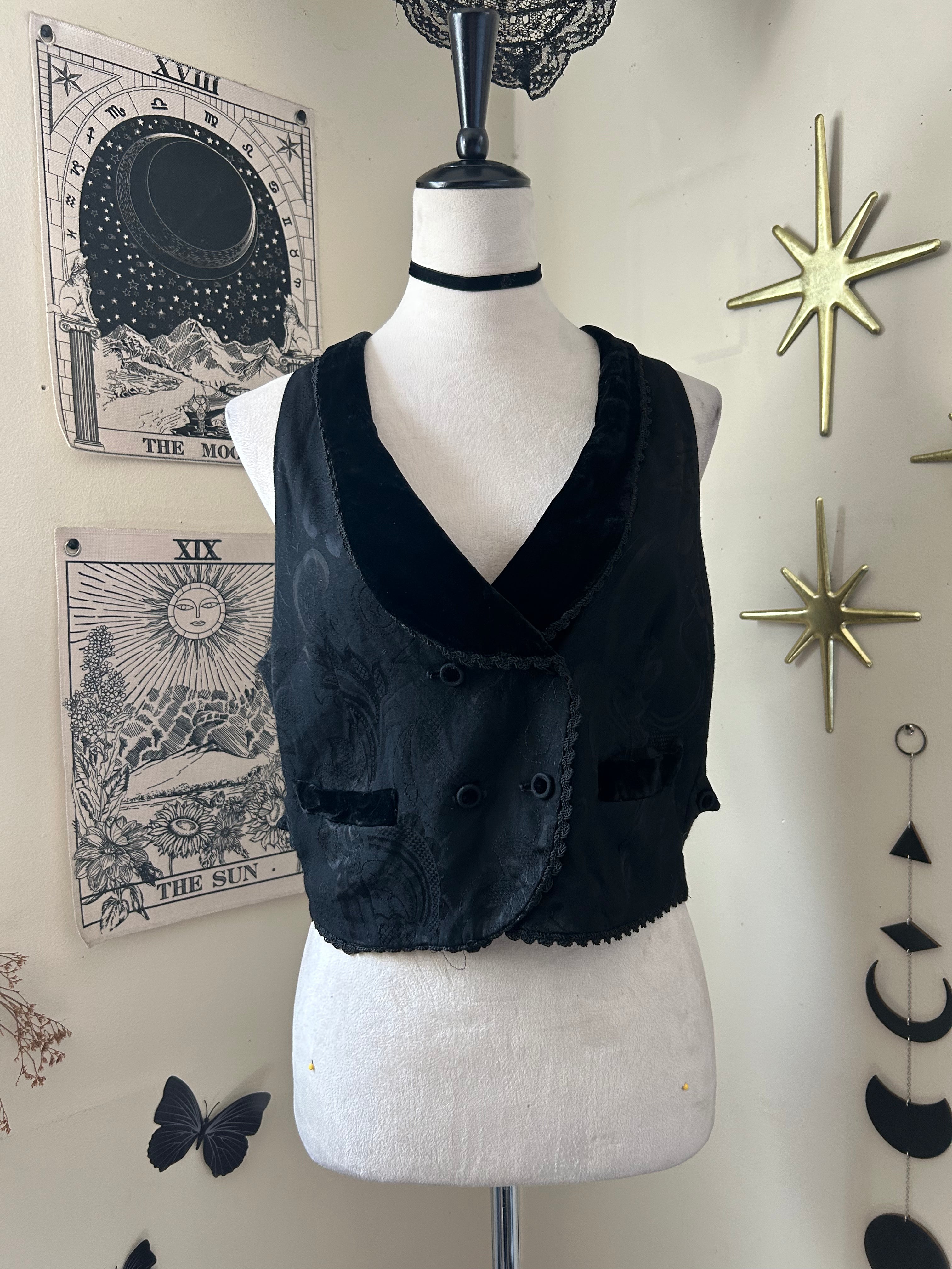 (M) Vintage 90's-00's Crop Vest