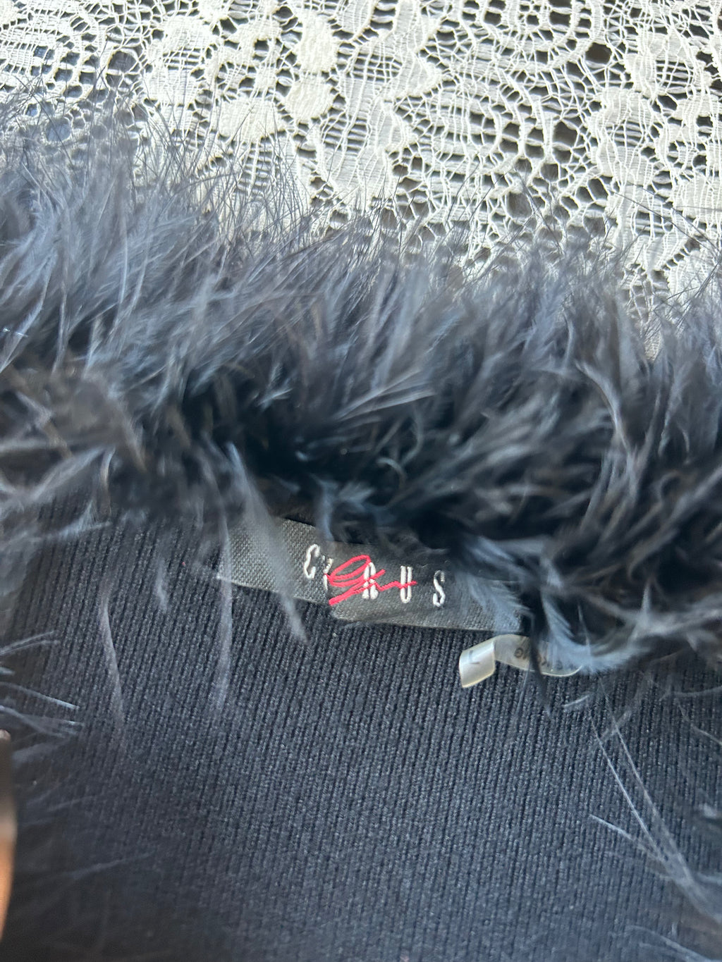 (L) Y2K Feather Trim Flare Long Sleeve Top