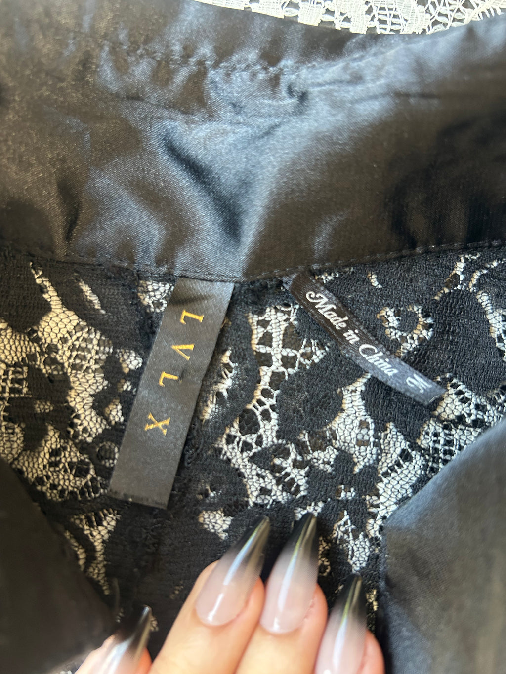 (S/M) Y2K Lace 3/4 Sleeve Top