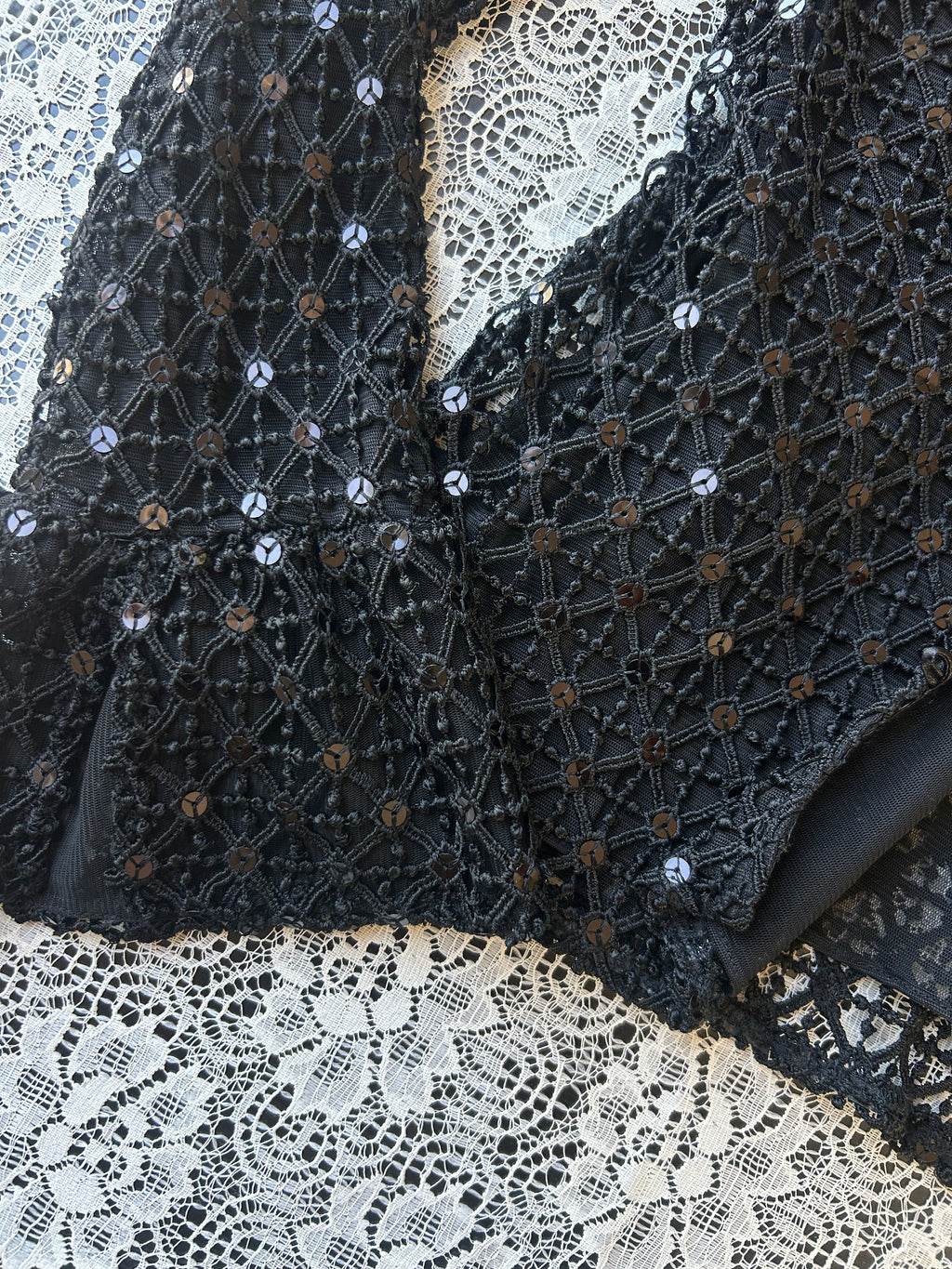 (M/L) Y2K Sequin Knit Flare Long Sleeve Blouse