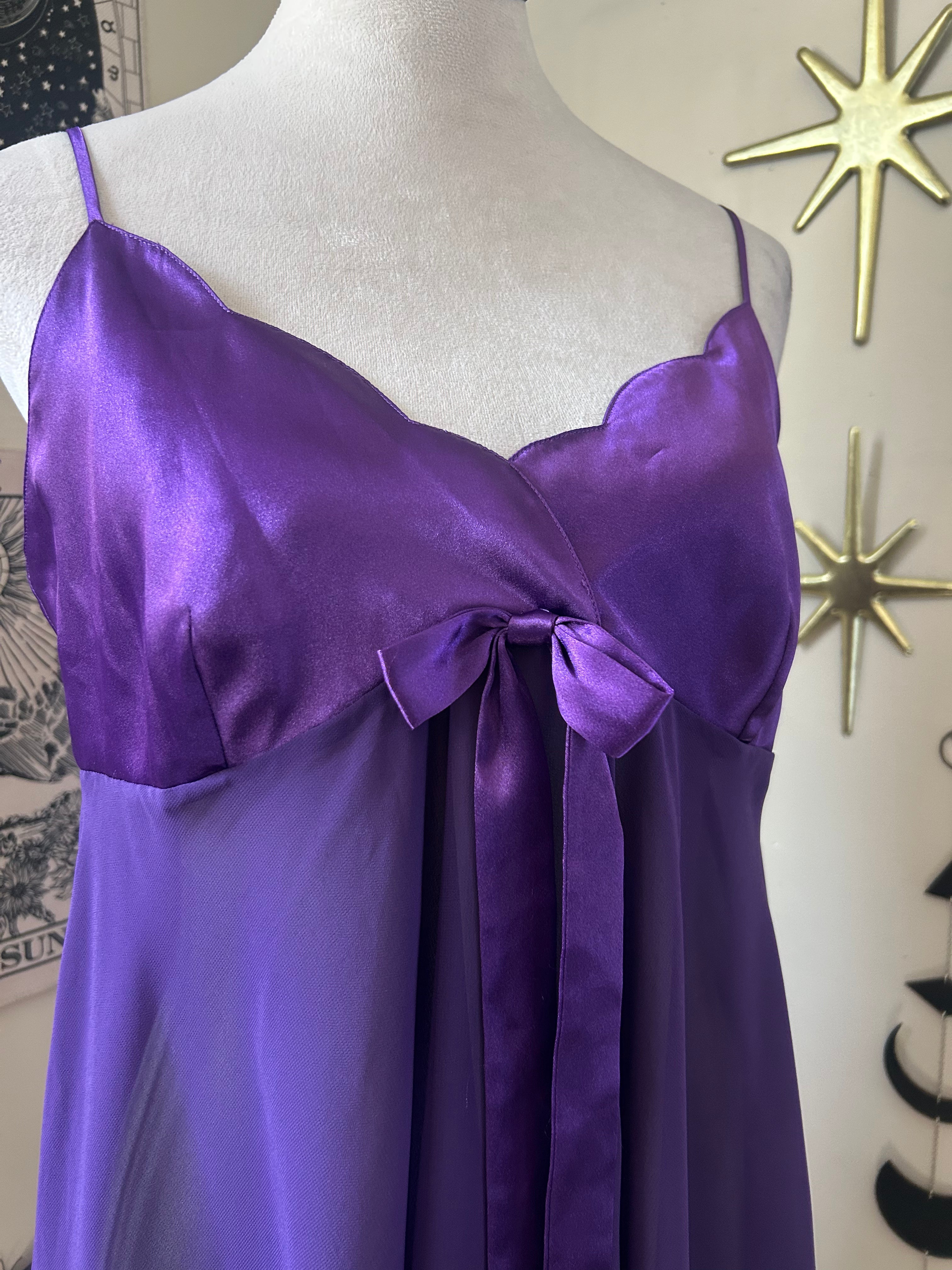 (L) Vintage 2002 Purple Baby Doll Top/Dress