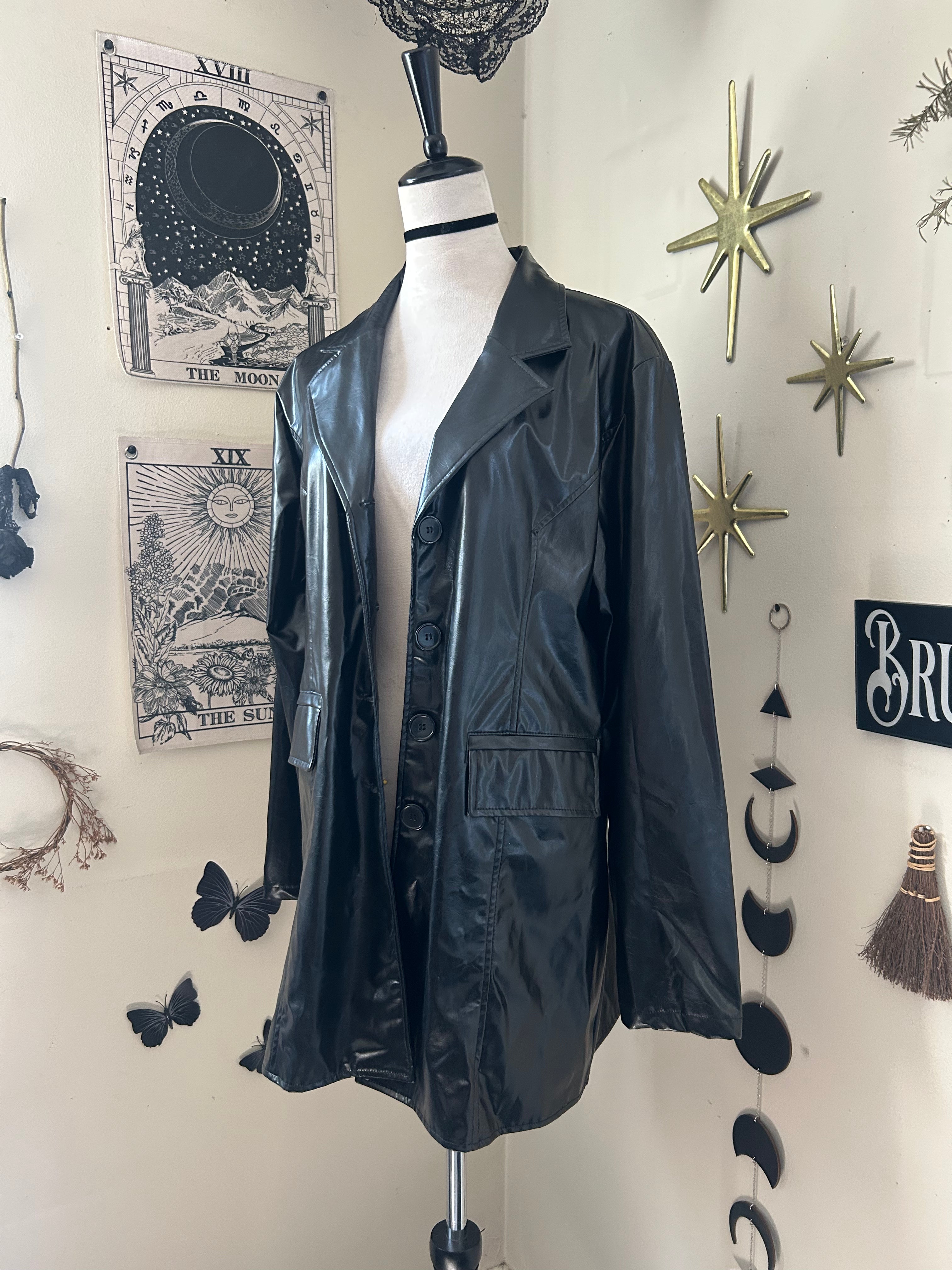 (L) Vintage Late 90's Faux Leather Long Jacket