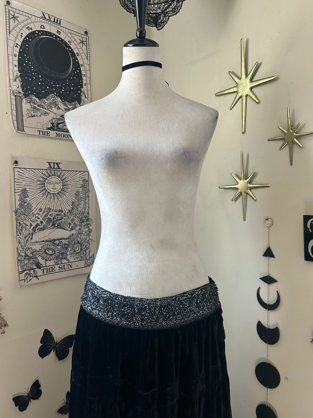 (S) Vintage 00's Deadstock Fairy Black Tiered Low-rise Maxi Skirt