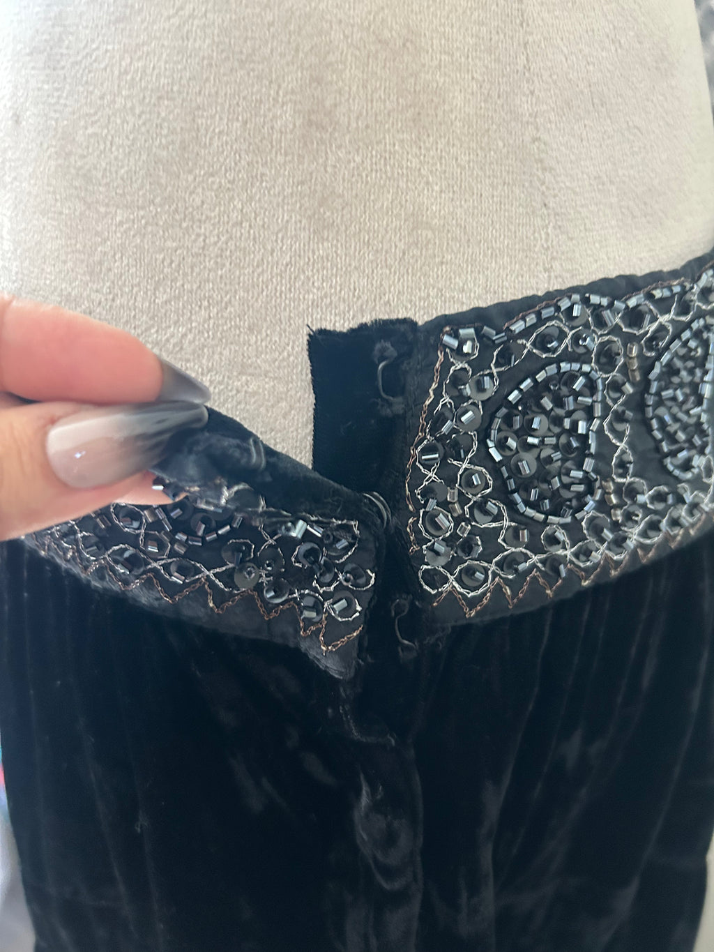 (S) Vintage 00's Deadstock Fairy Black Tiered Low-rise Maxi Skirt