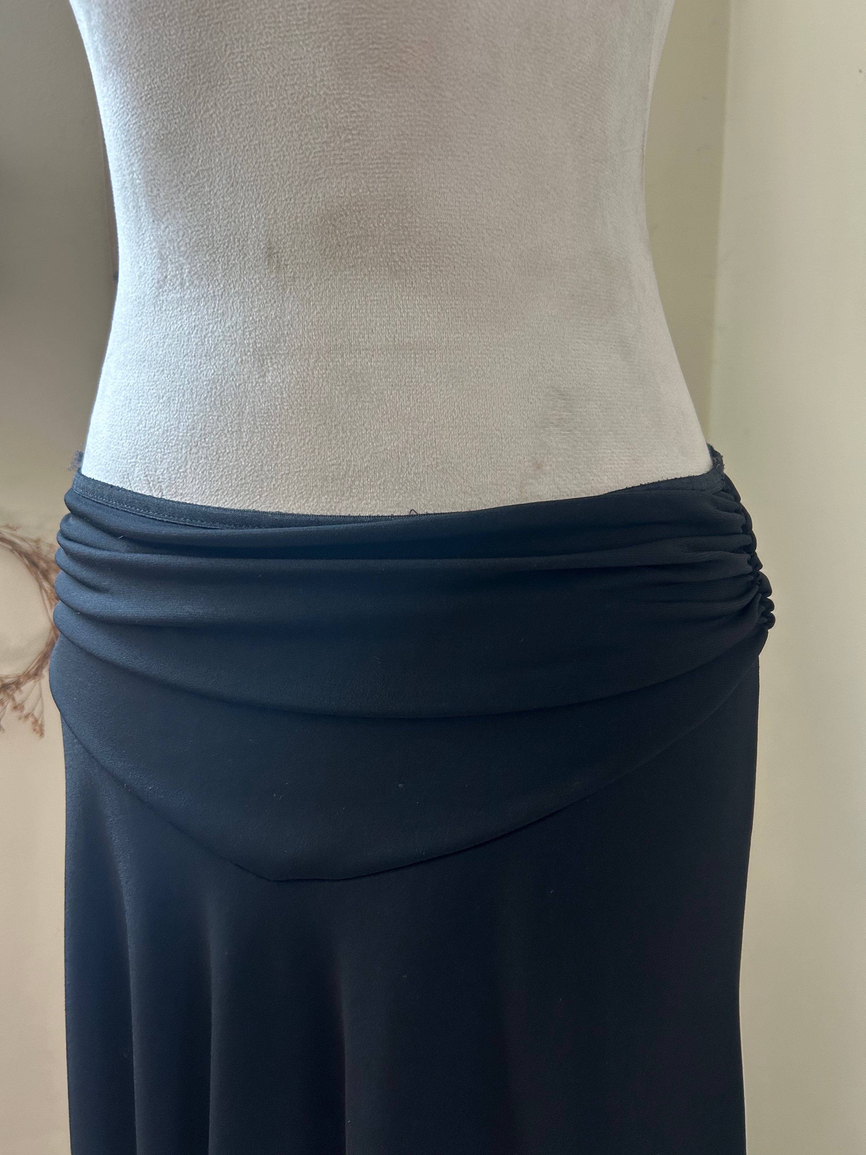 (M) Vintage 00's  Asymmetrical Black Midi Skirt