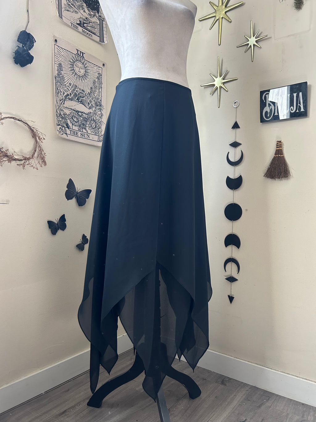 (S) Vintage 90's-00's Fairy Black Maxi Skirt