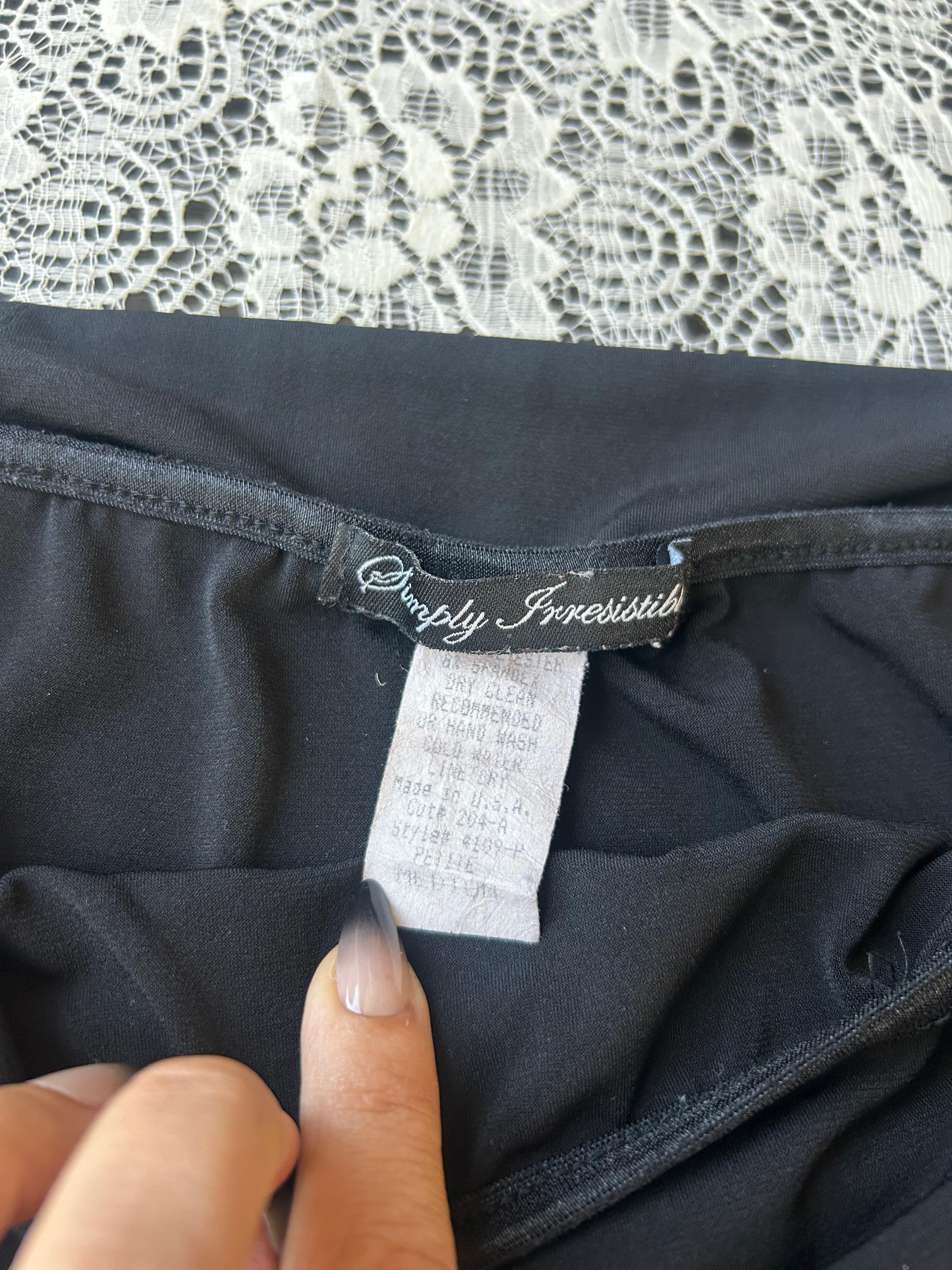 (S) Vintage 90's-00's Fairy Black Maxi Skirt