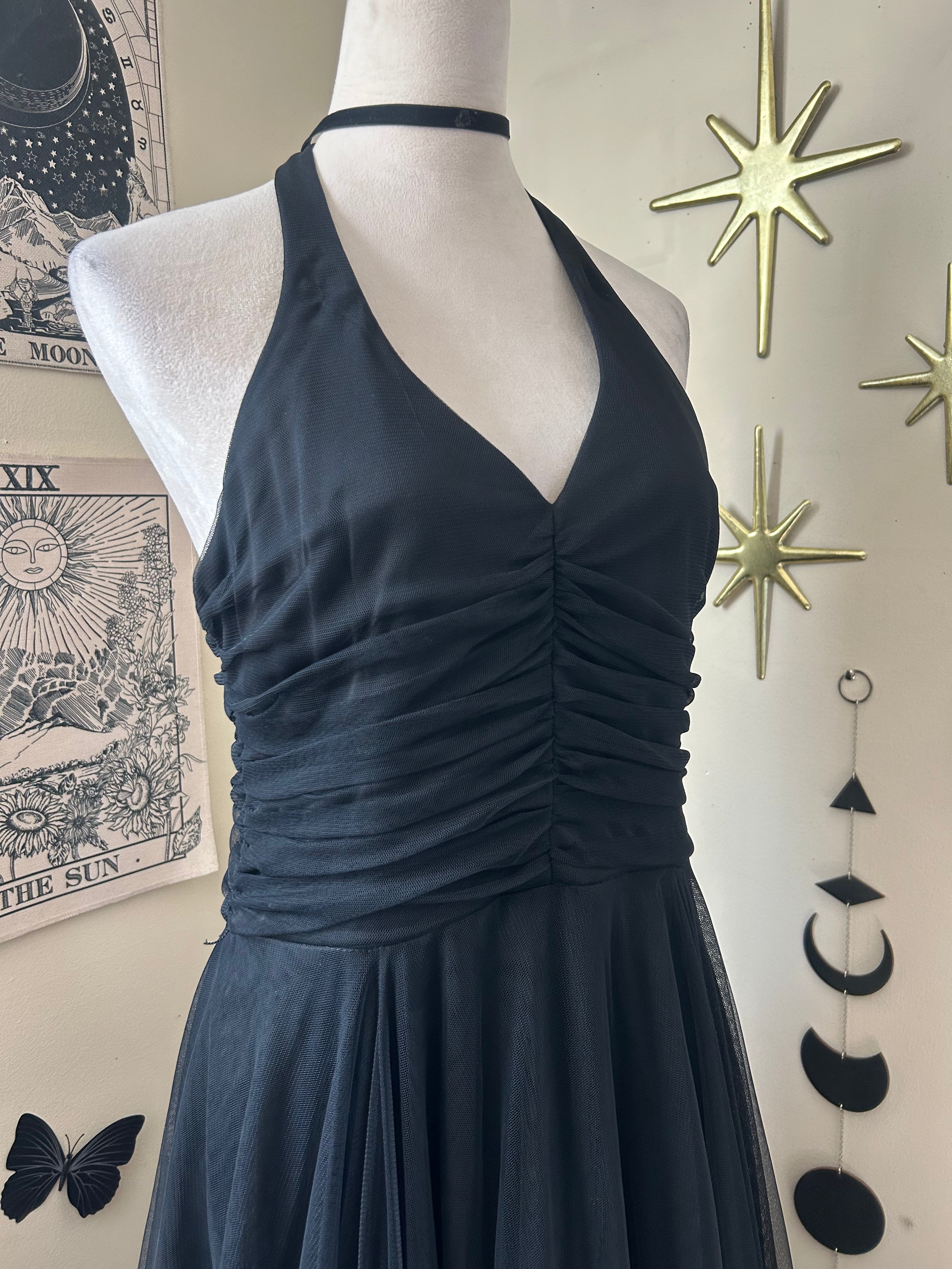 (L) Vintage 00s Halter Fairy Maxi Dress w/ Pink Hem