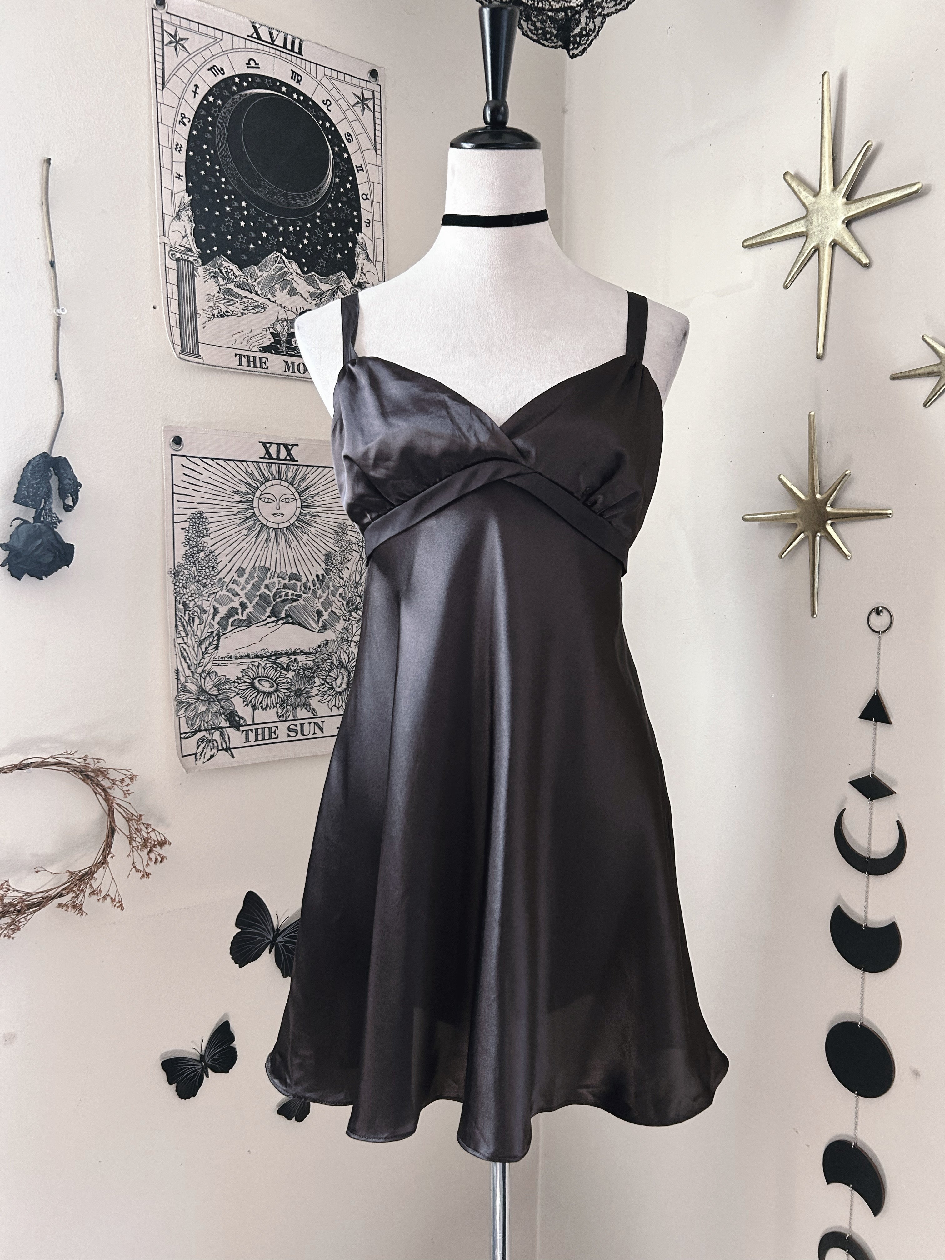 (M) Y2K Brown Satin Dress/Blouse