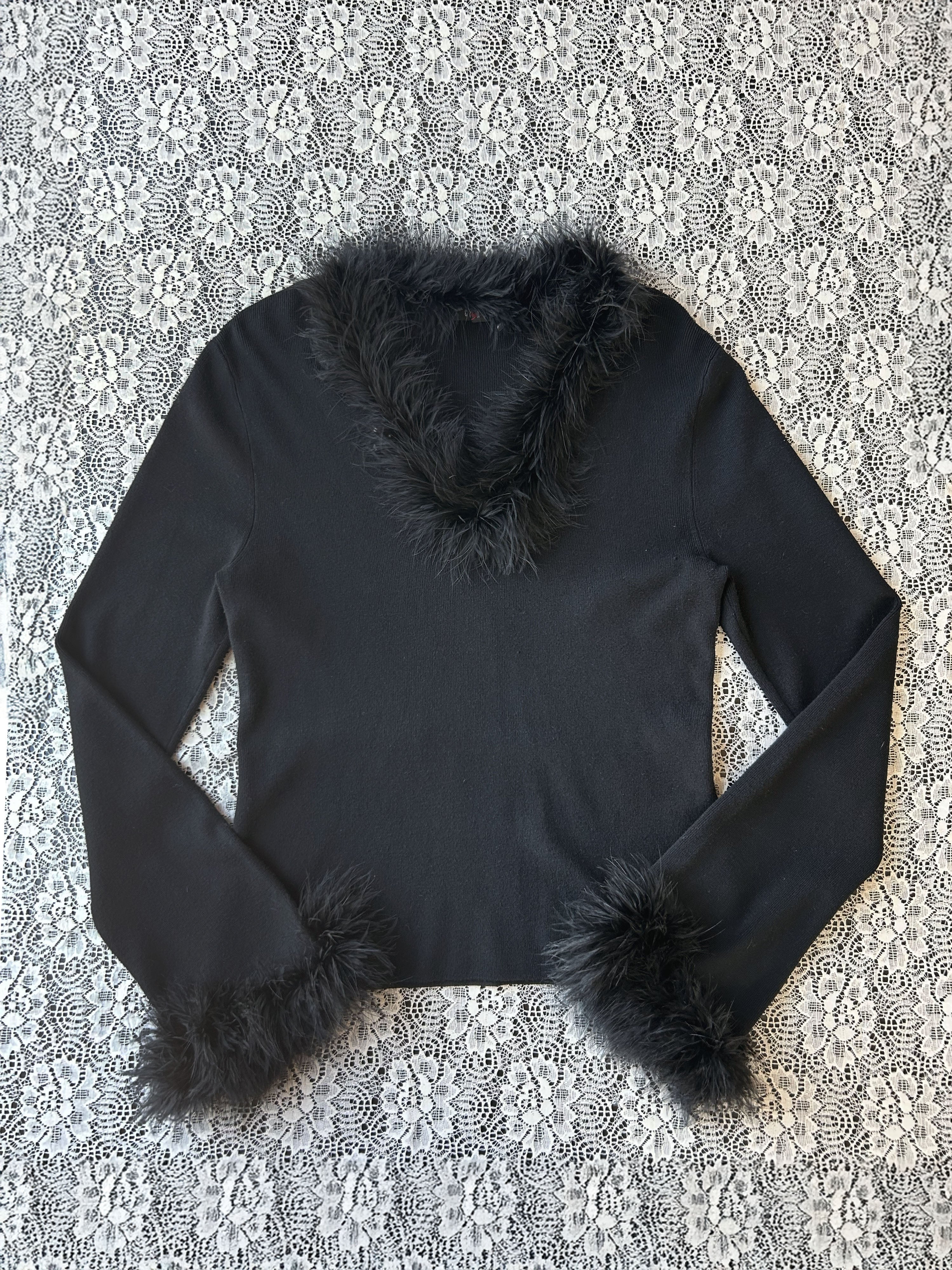 (L) Y2K Feather Trim Flare Long Sleeve Top