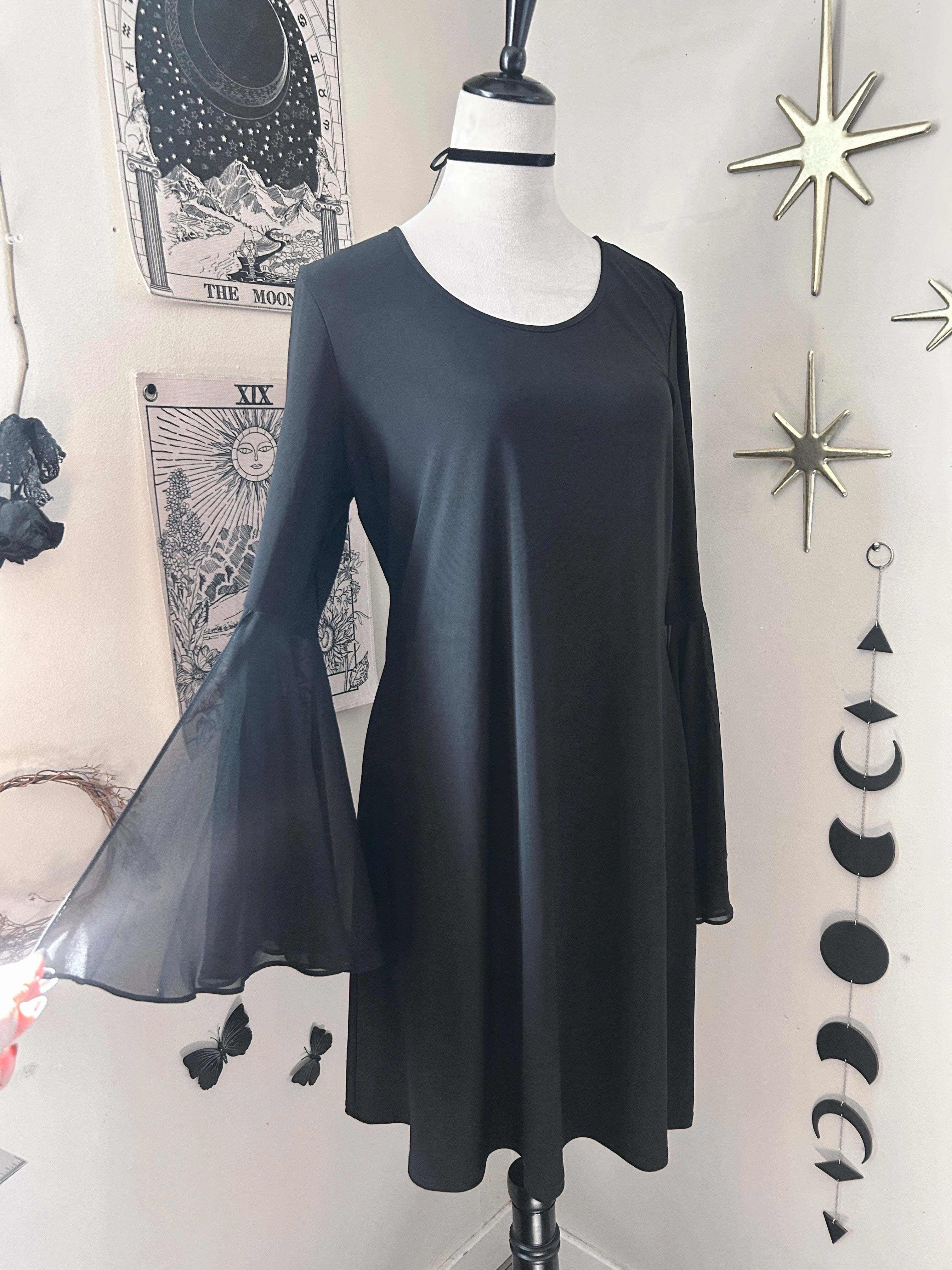 (L) Vintage 90s Flare Sleeves Midi Dress