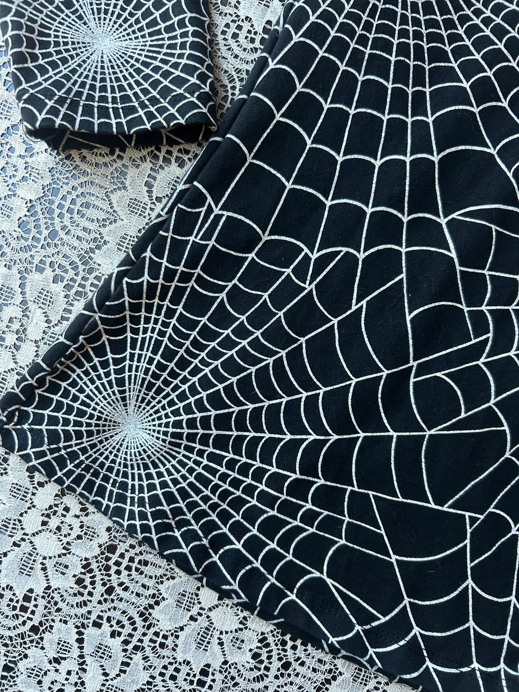 (S) Vixen Spider Web Print Top