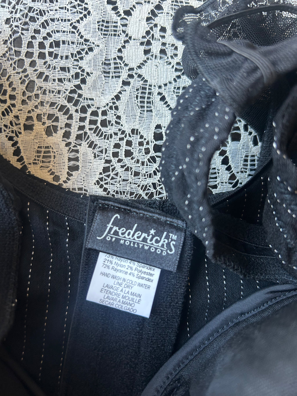 (M) Fredericks's of Hollywood Milkmaid Corset
