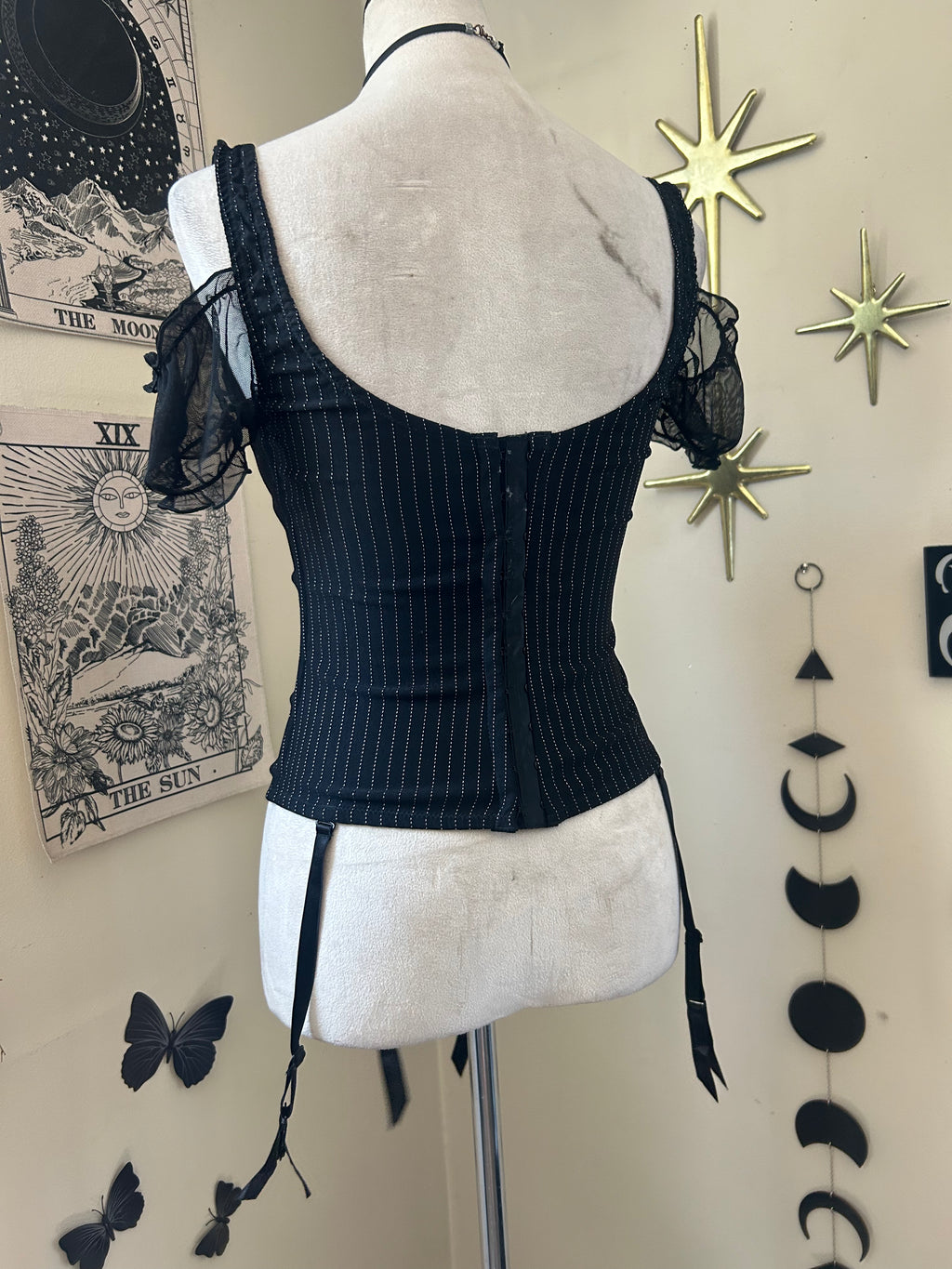 (M) Fredericks's of Hollywood Milkmaid Corset