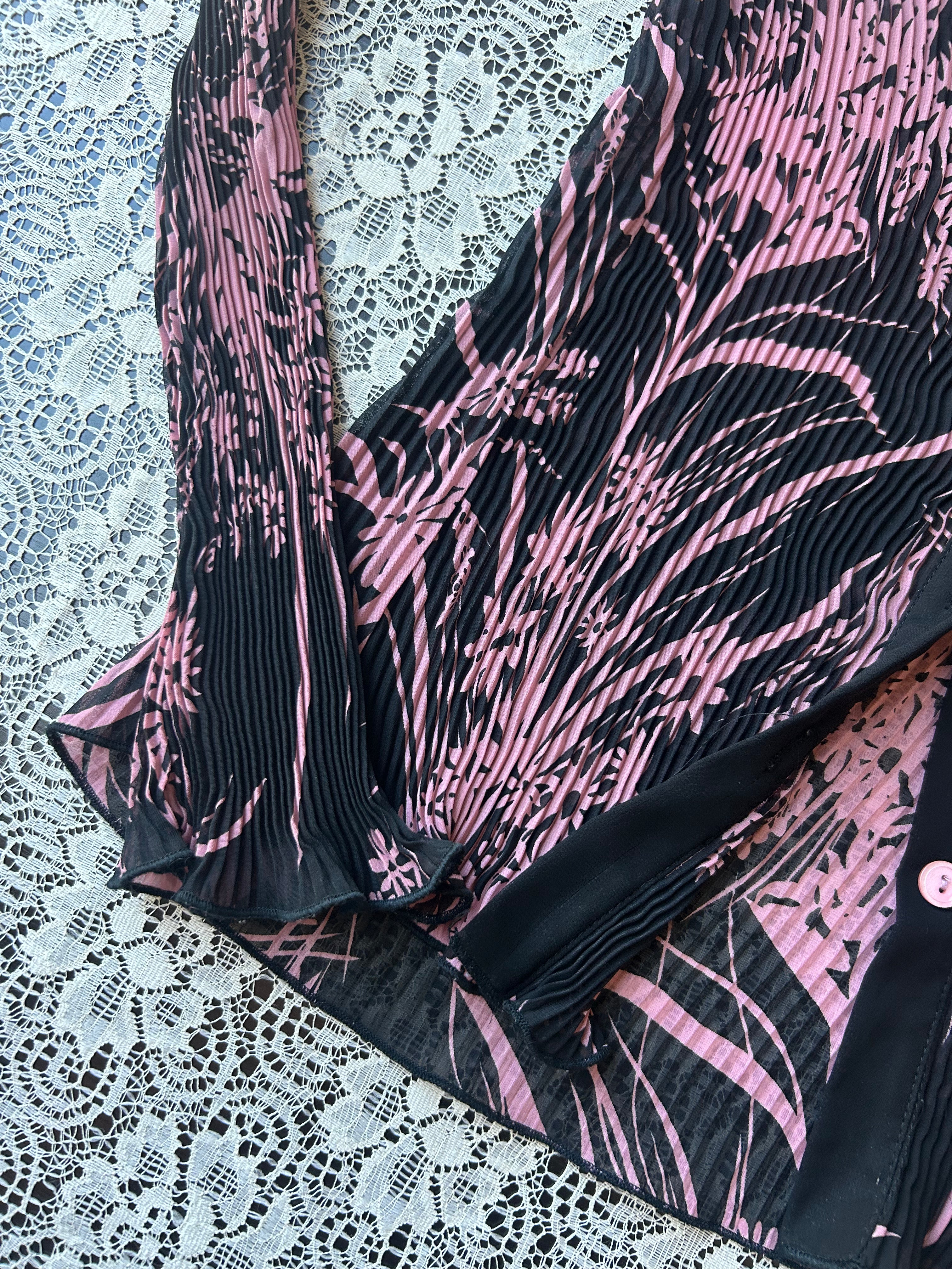 (S/M) 00's Pink & Black Floral Print Long Sleeve Blouse