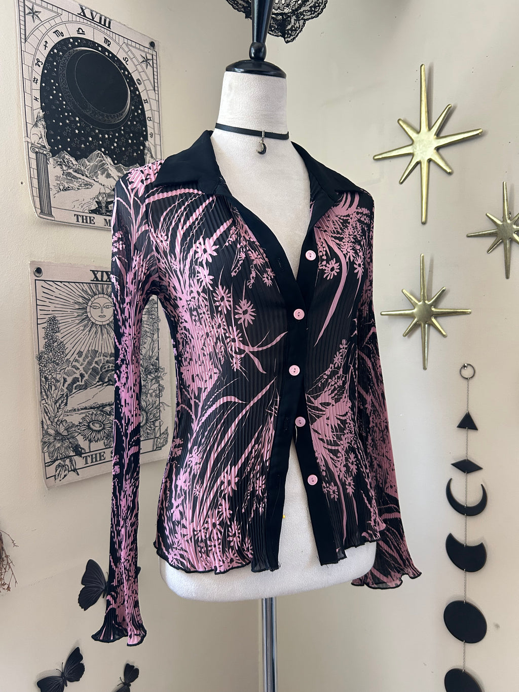 (S/M) 00's Pink & Black Floral Print Long Sleeve Blouse