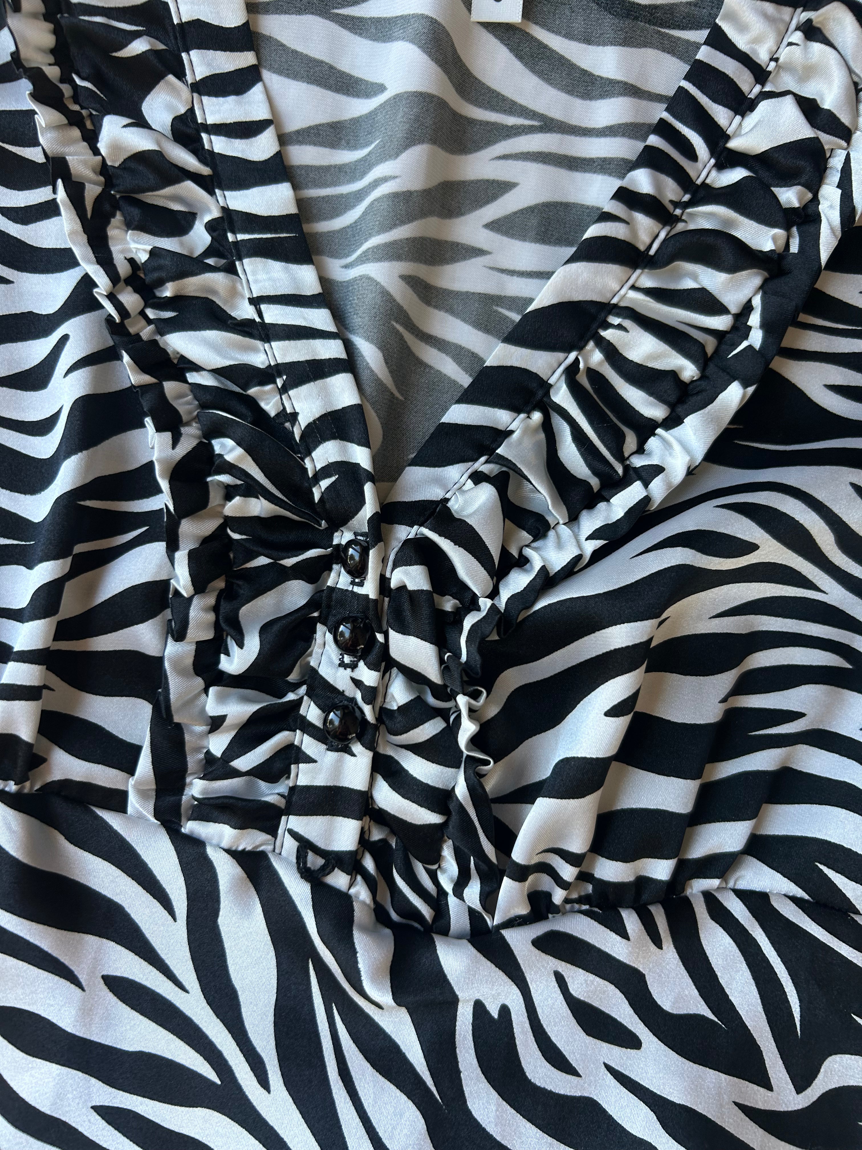 (M/L) Vintage 00's Zebra Print Top