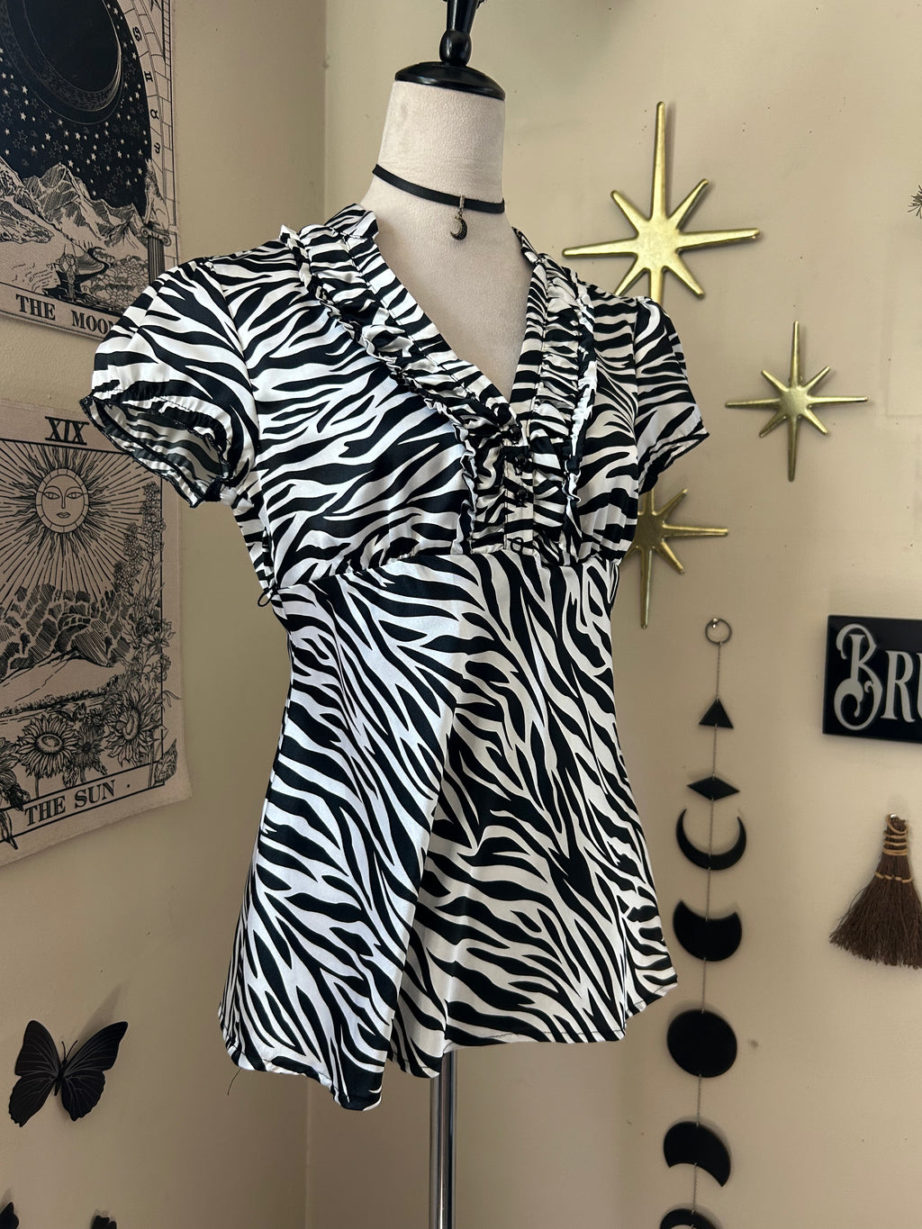 (M/L) Vintage 00's Zebra Print Top