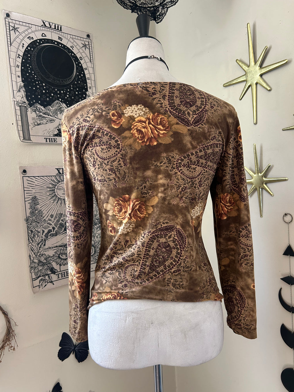 (M/L) Floral & Paisley Print Brown Top