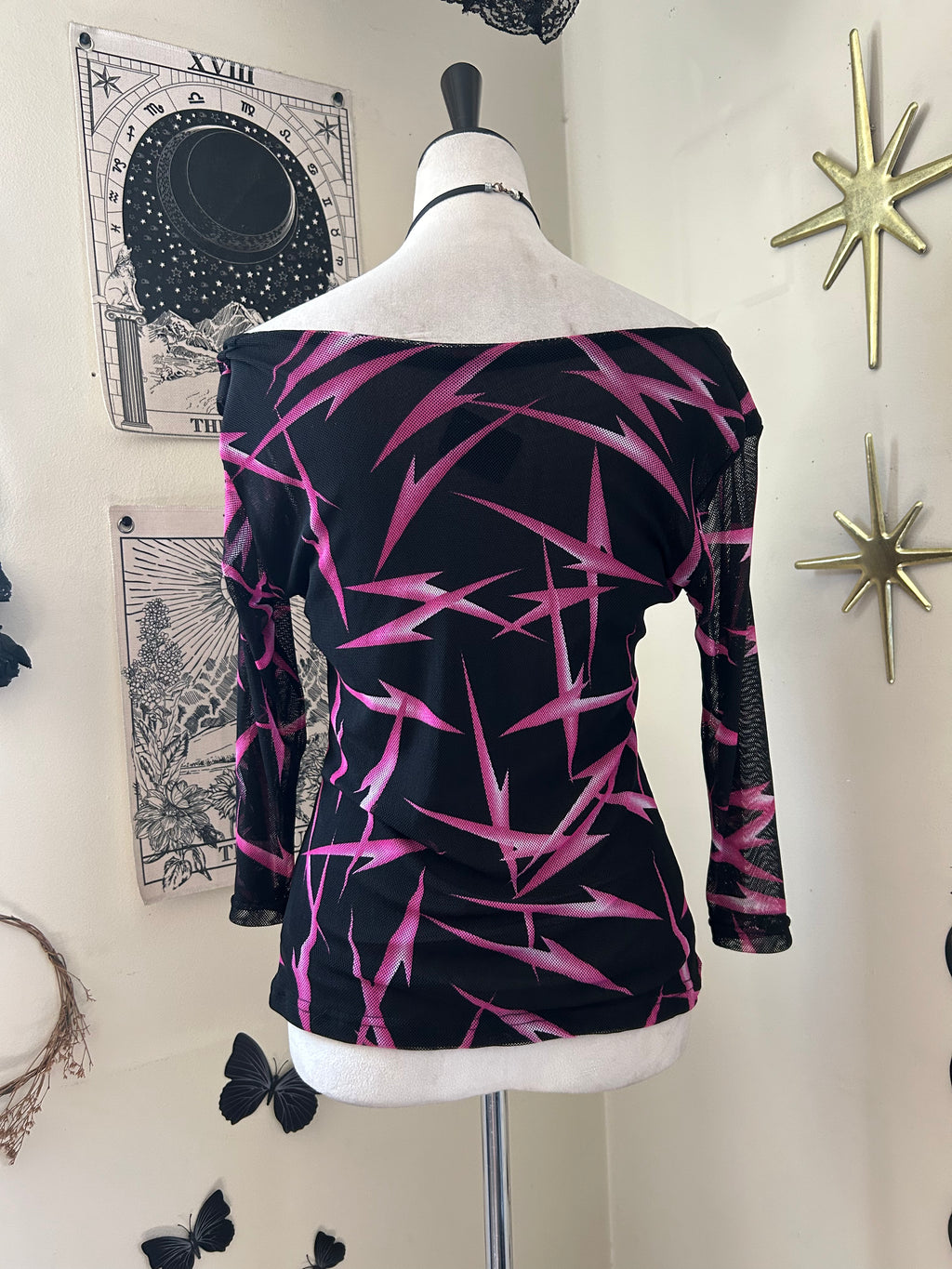 (M/L) 00's Mesh Top w/ Lightning Print