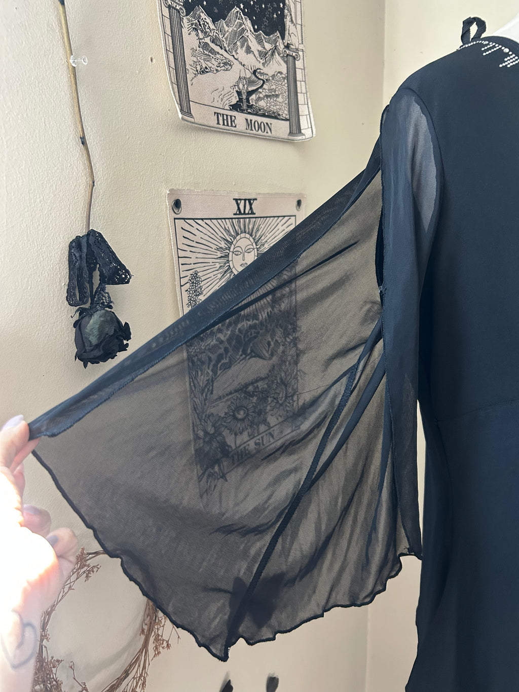 (2X) Vintage 90's/00's V-Neck Blouse