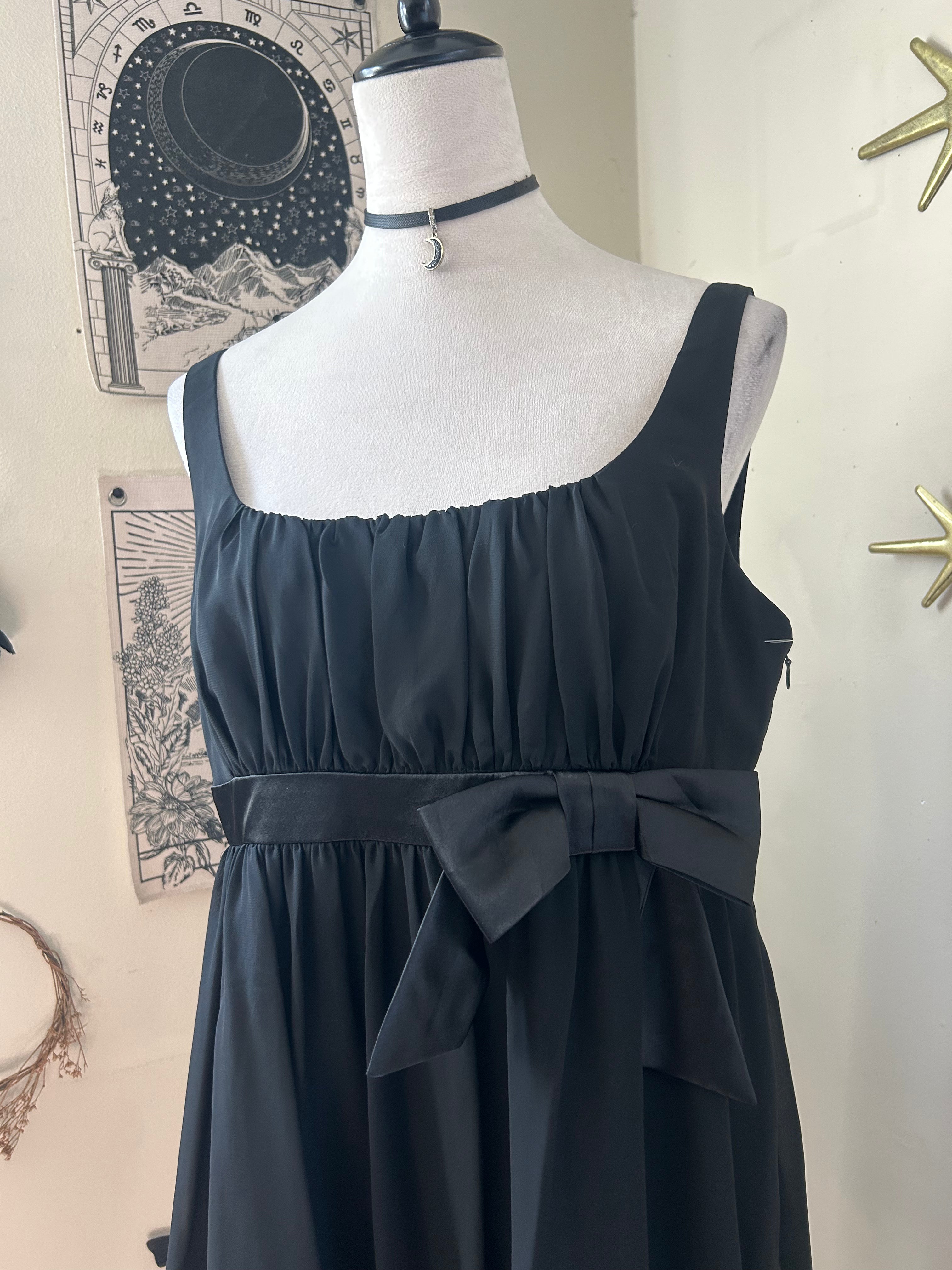 (L/XL) Vintage 00's Midi Party Dress