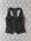 (S) 00's Round Neck Button Vest