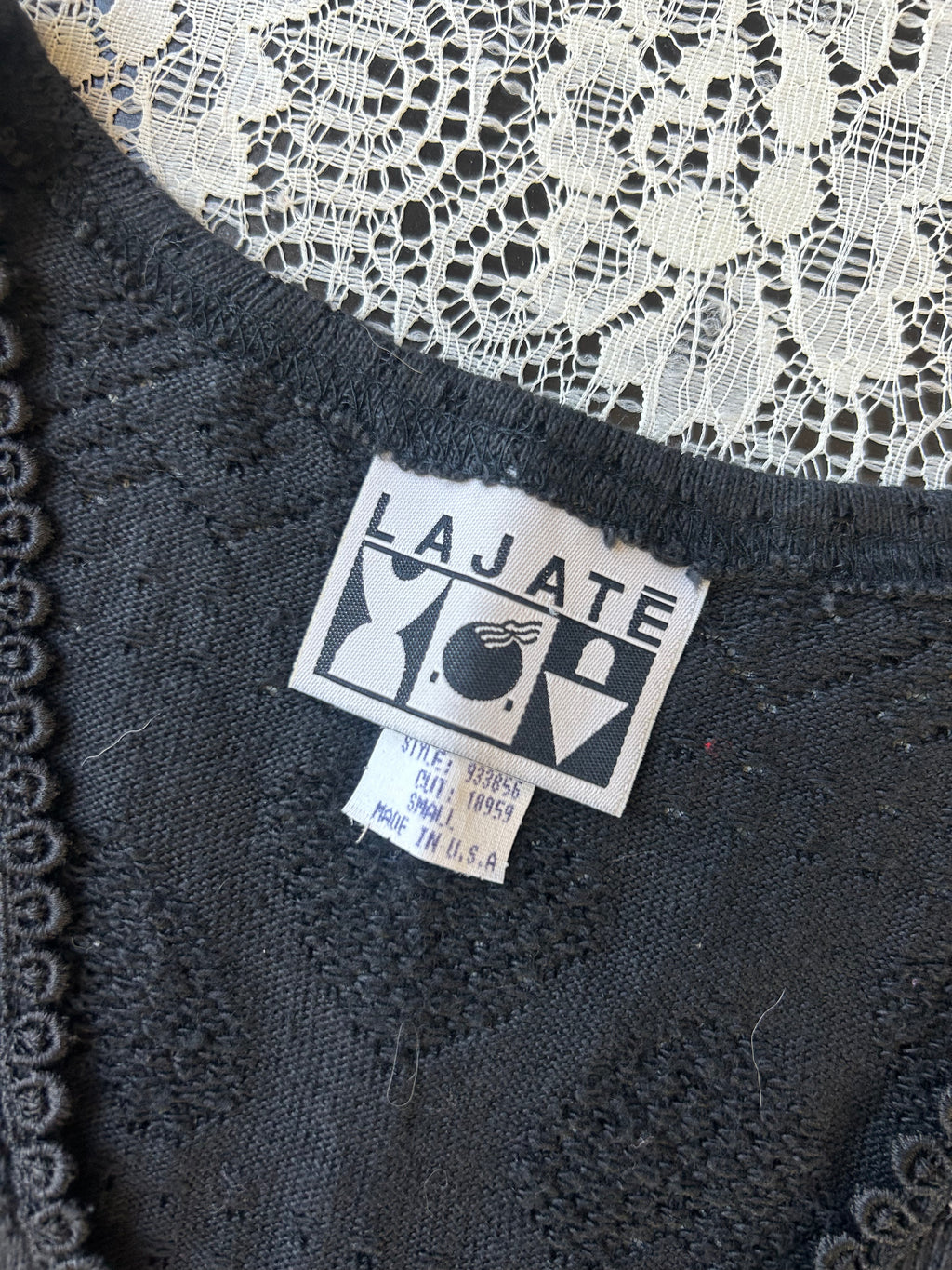 (S) Vintage 90's Knit Heart Detail Vest