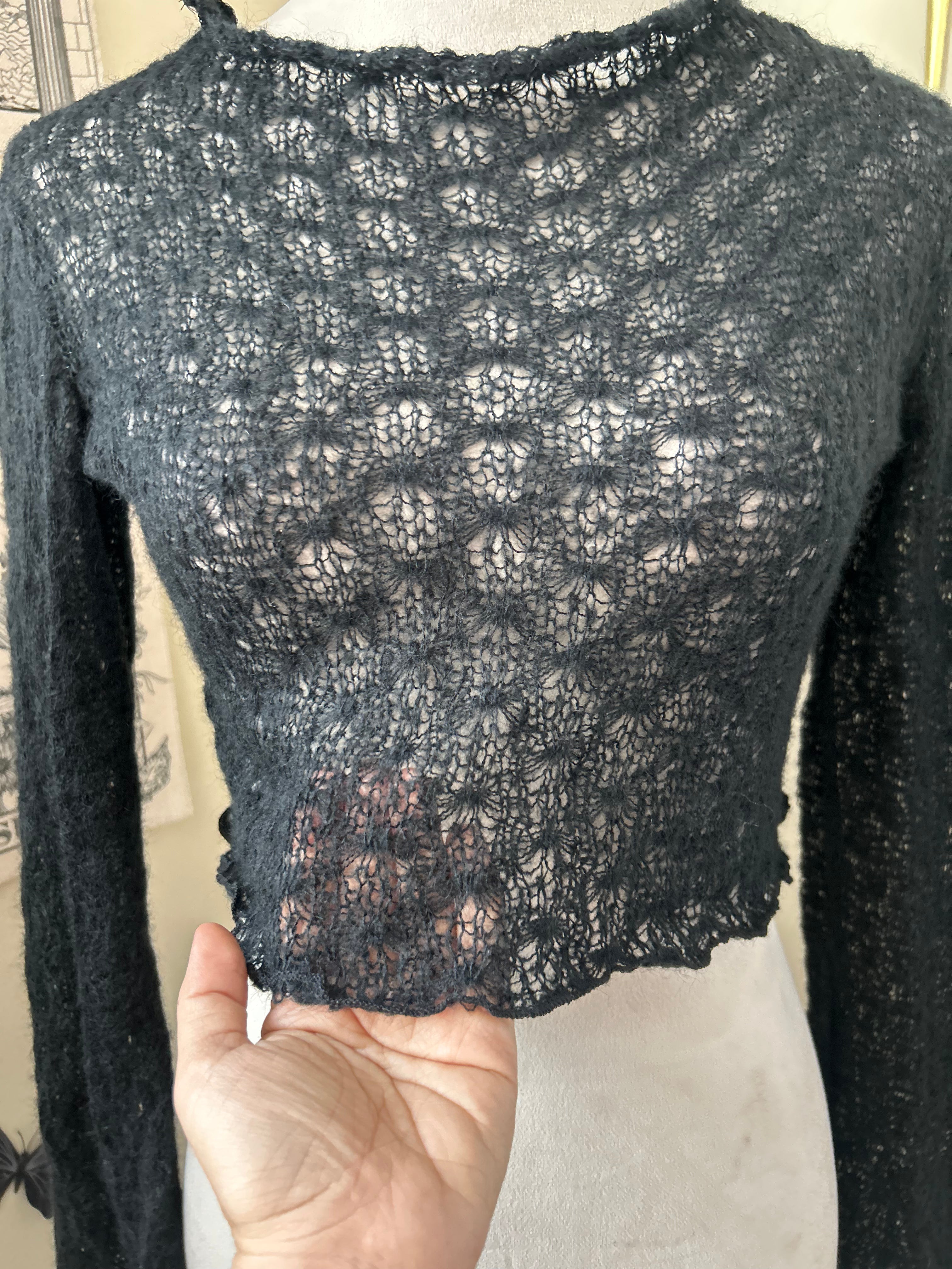 (M) Vintage 00's Knit Crop Flare Sleeves Top