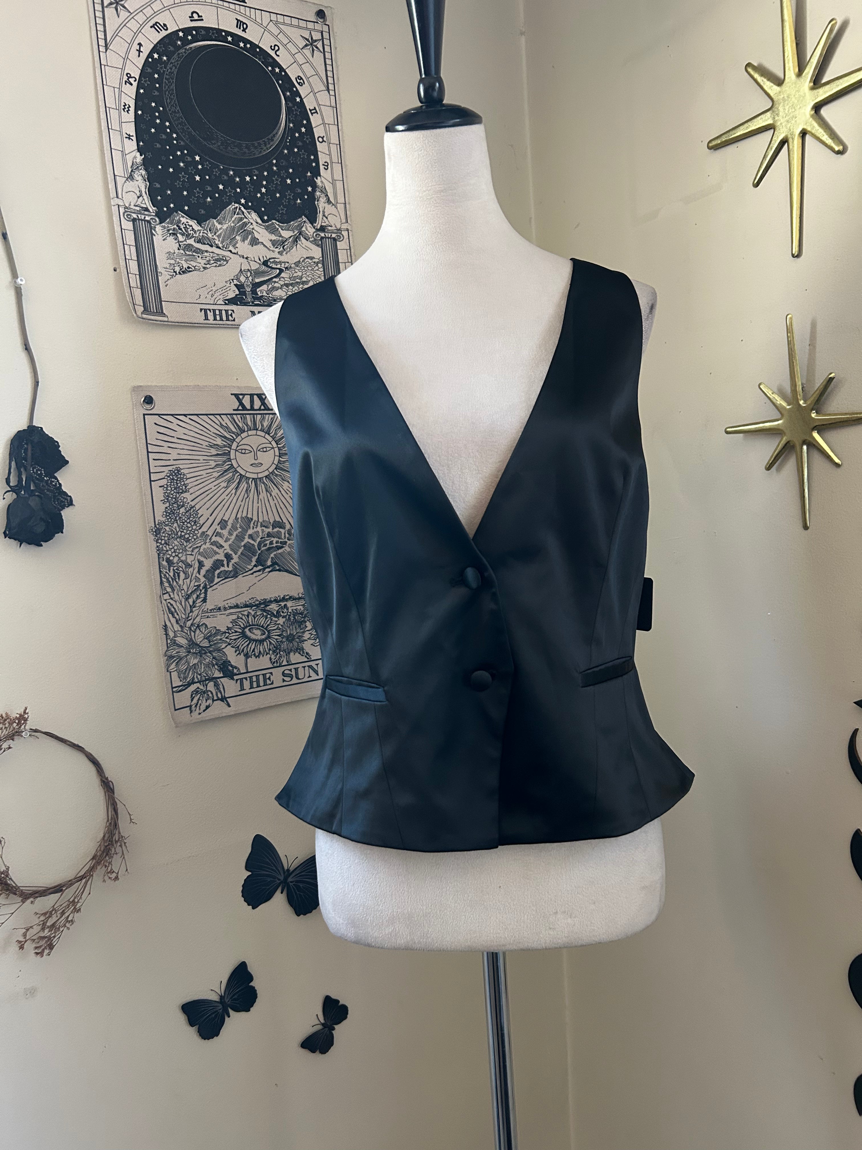 (XL/1X) Y2K Satin Crop Vest