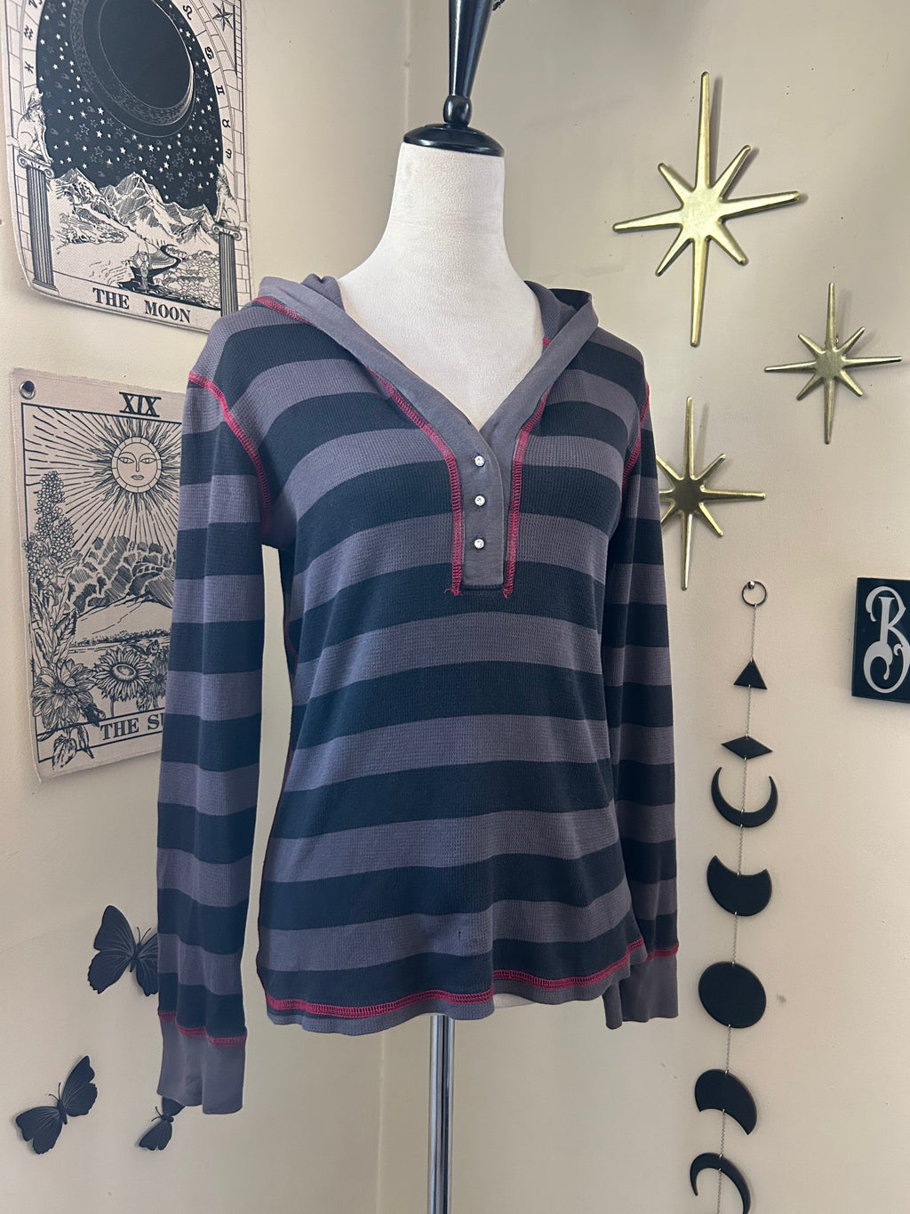 (M) Vintage 00's Hooded Long Sleeve Blouse