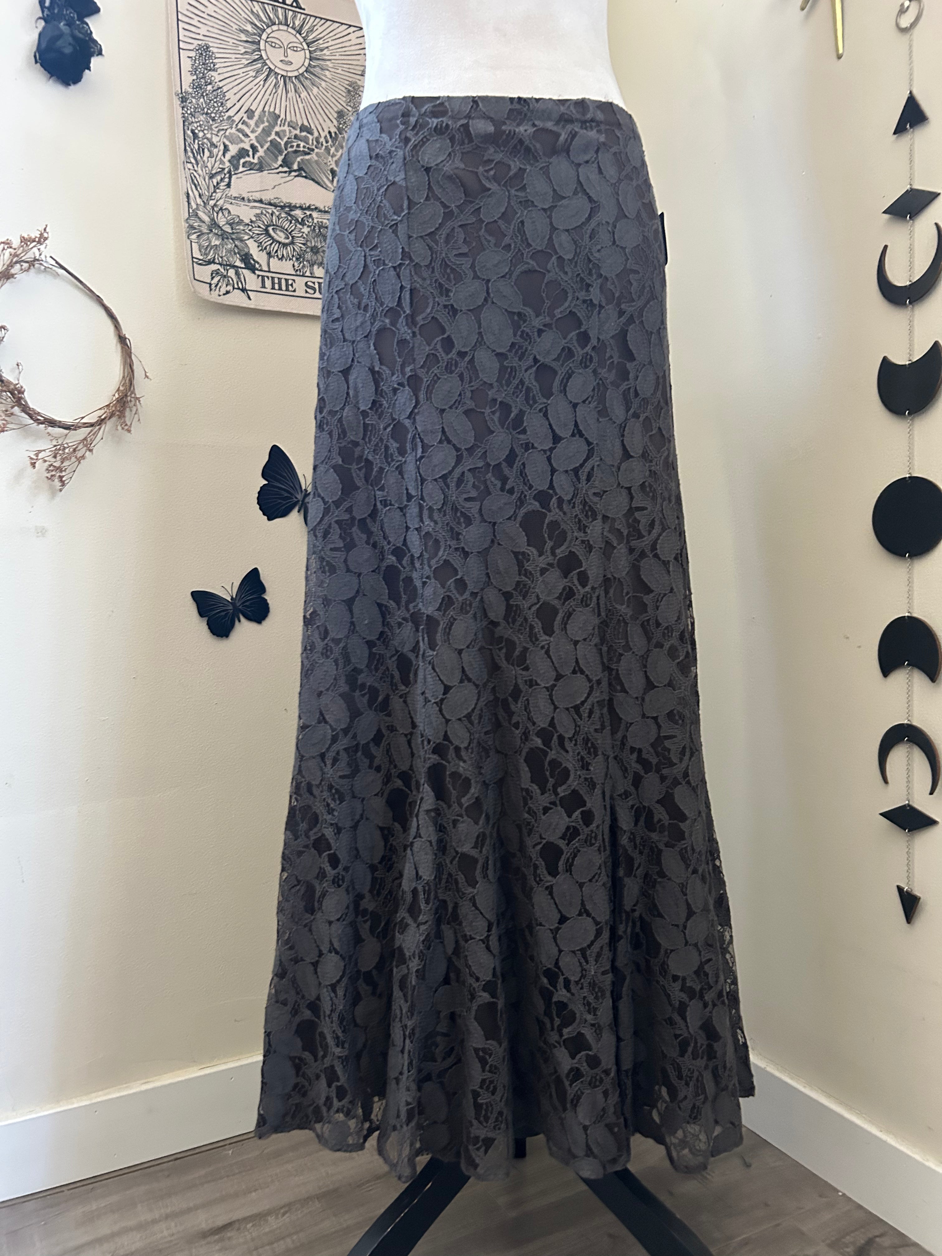 (L) Maxi Taupe Lace Skirt
