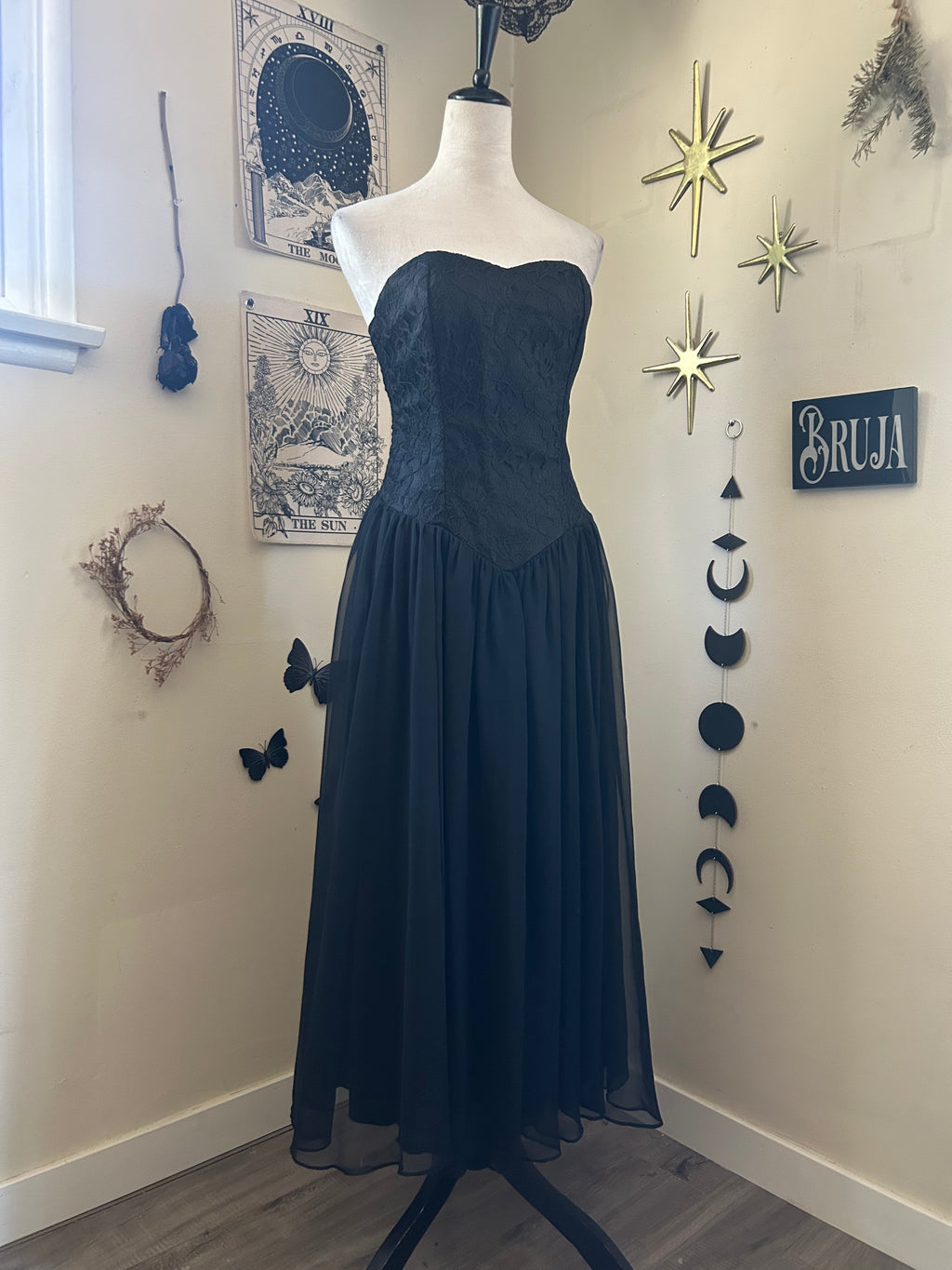 (M) Vintage 80's-90's Strapless Night Dress