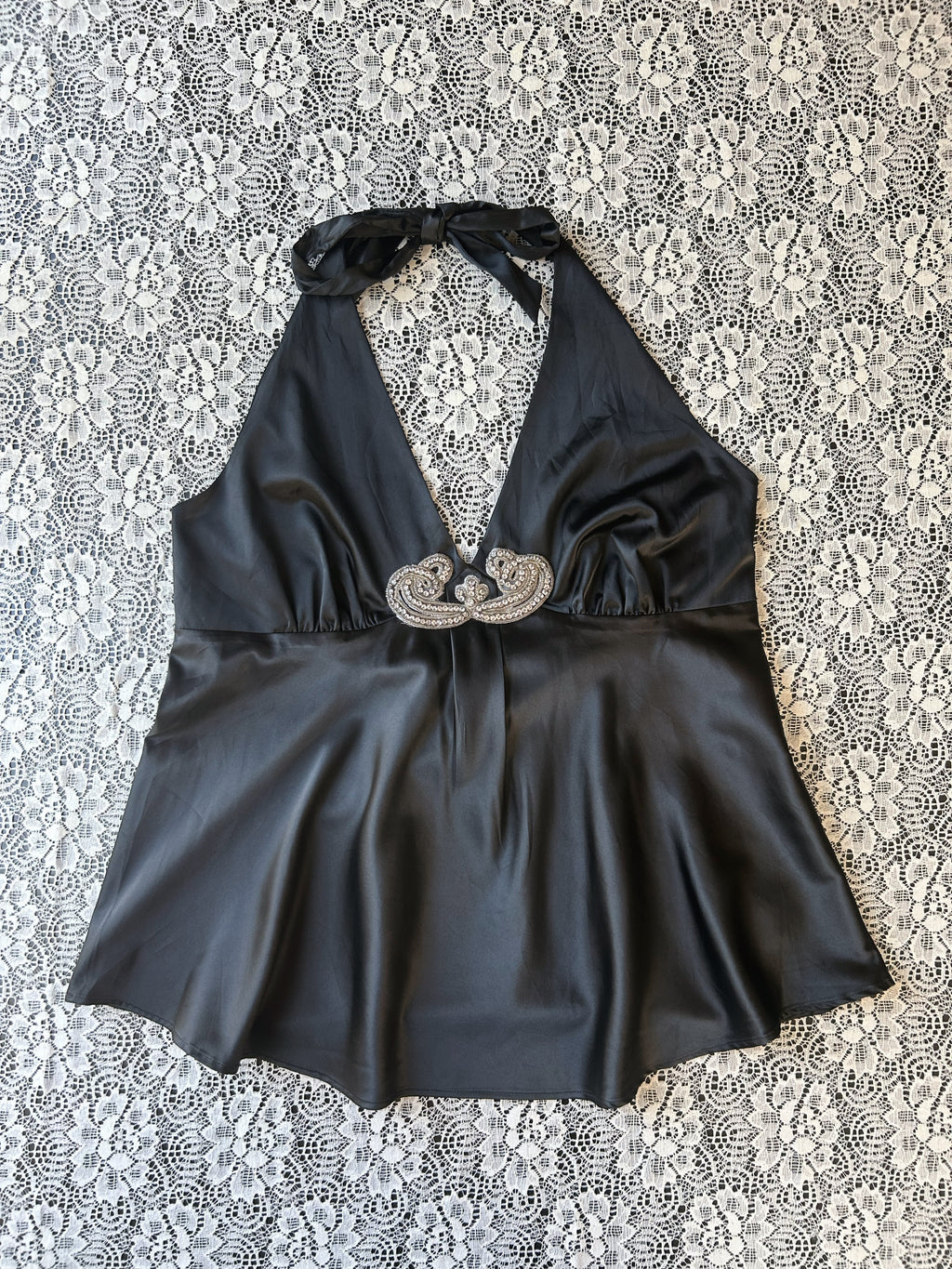 (L) Y2K Satin Halter Top