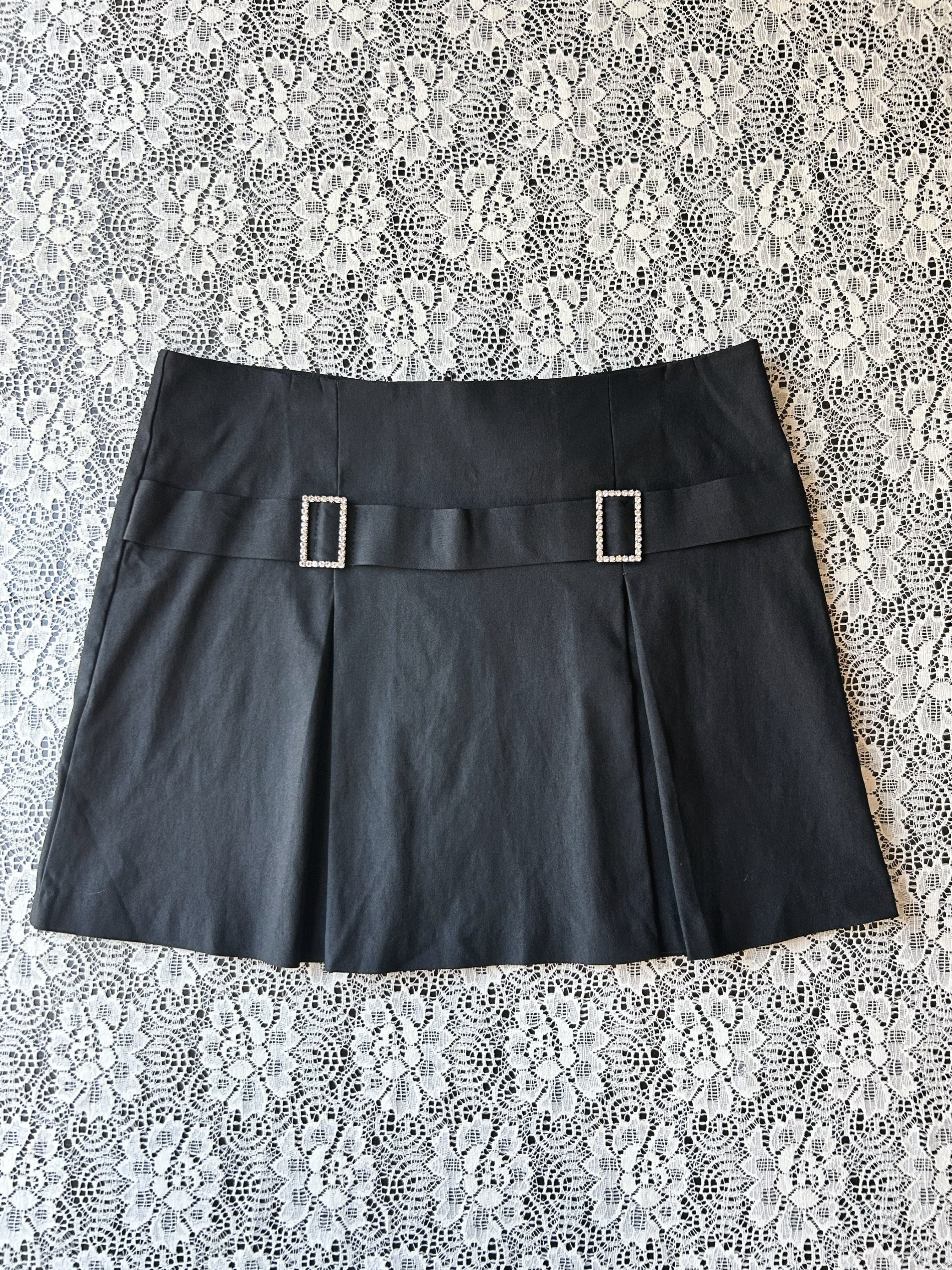 (L) Vintage 00's Pleated Mini Skirt