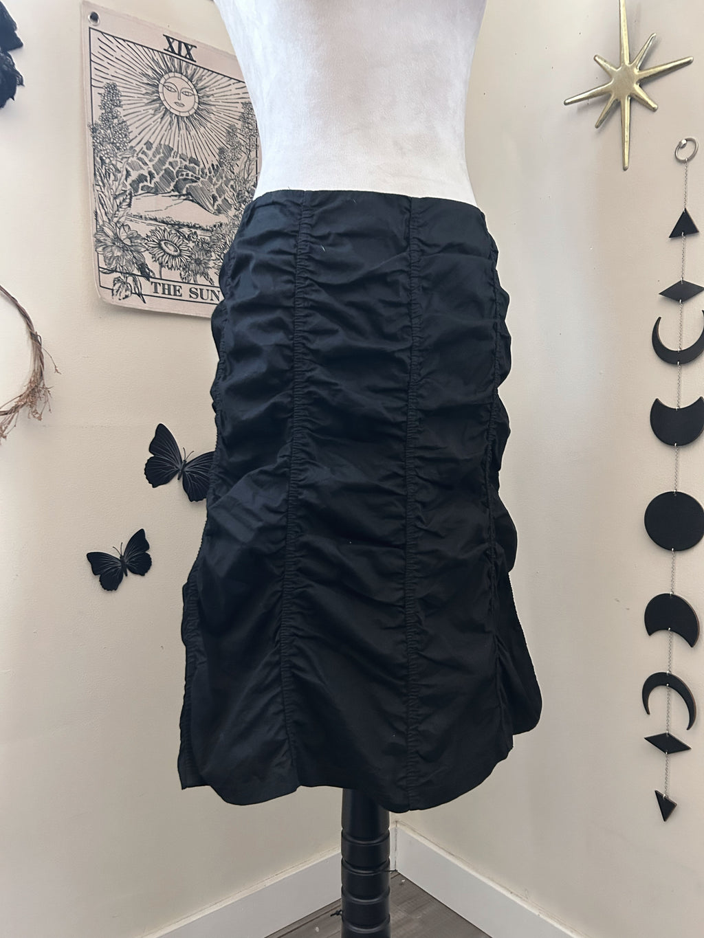 (M/L) Vintage 00's  Midi Skirt