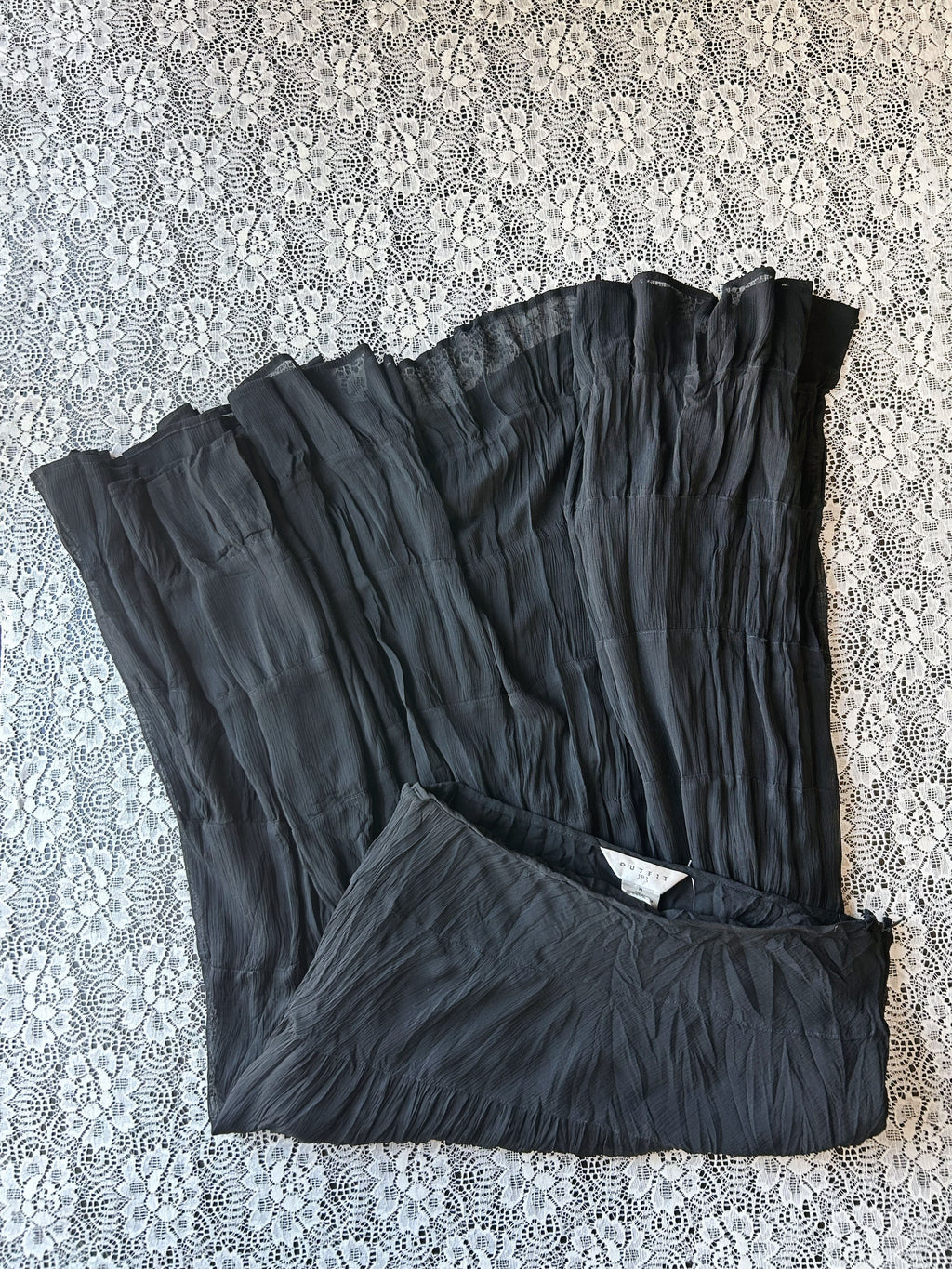 (M) Silk Tiered Maxi Skirt