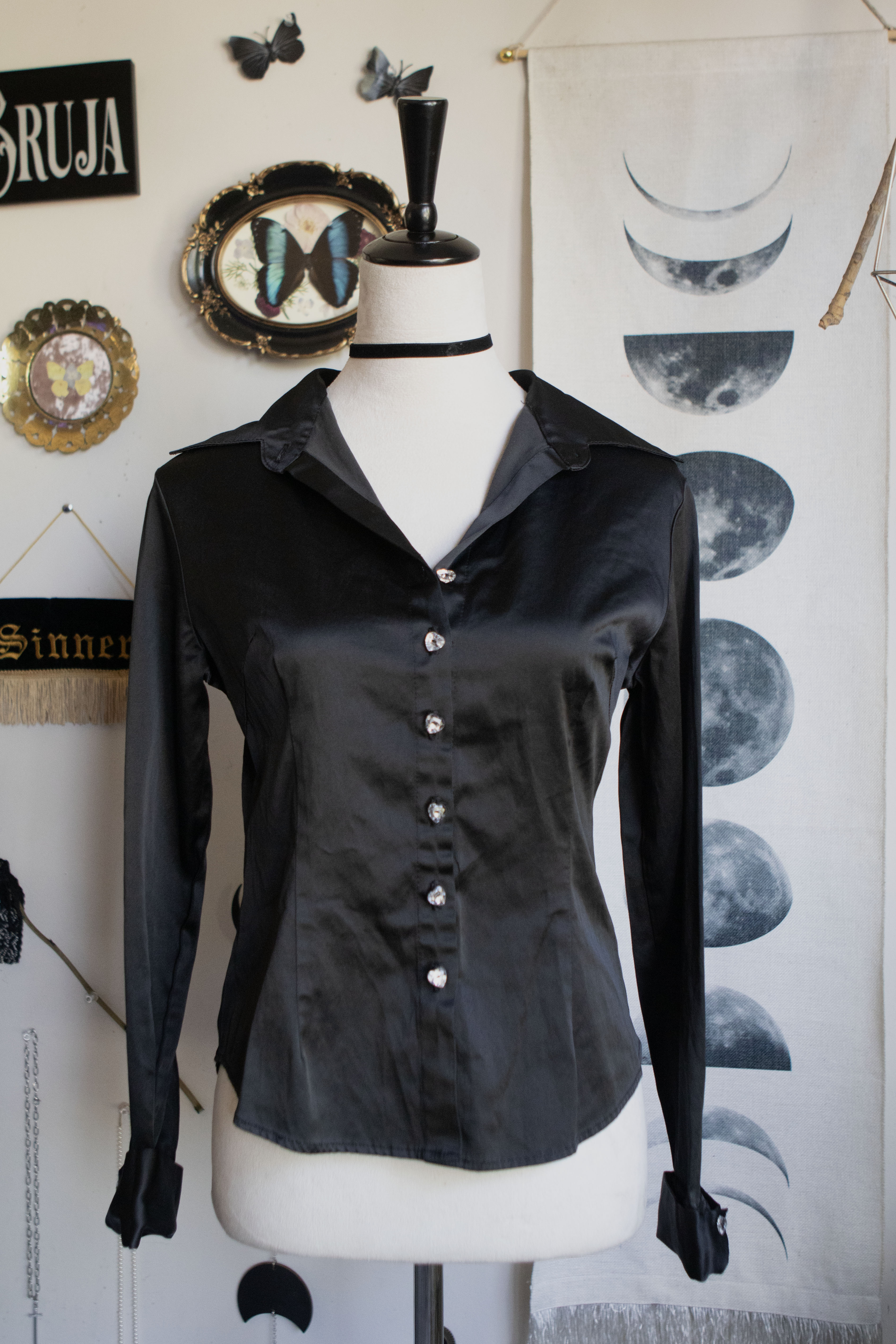 Vintage 00's Satin Long Sleeve Buttoned Blouse