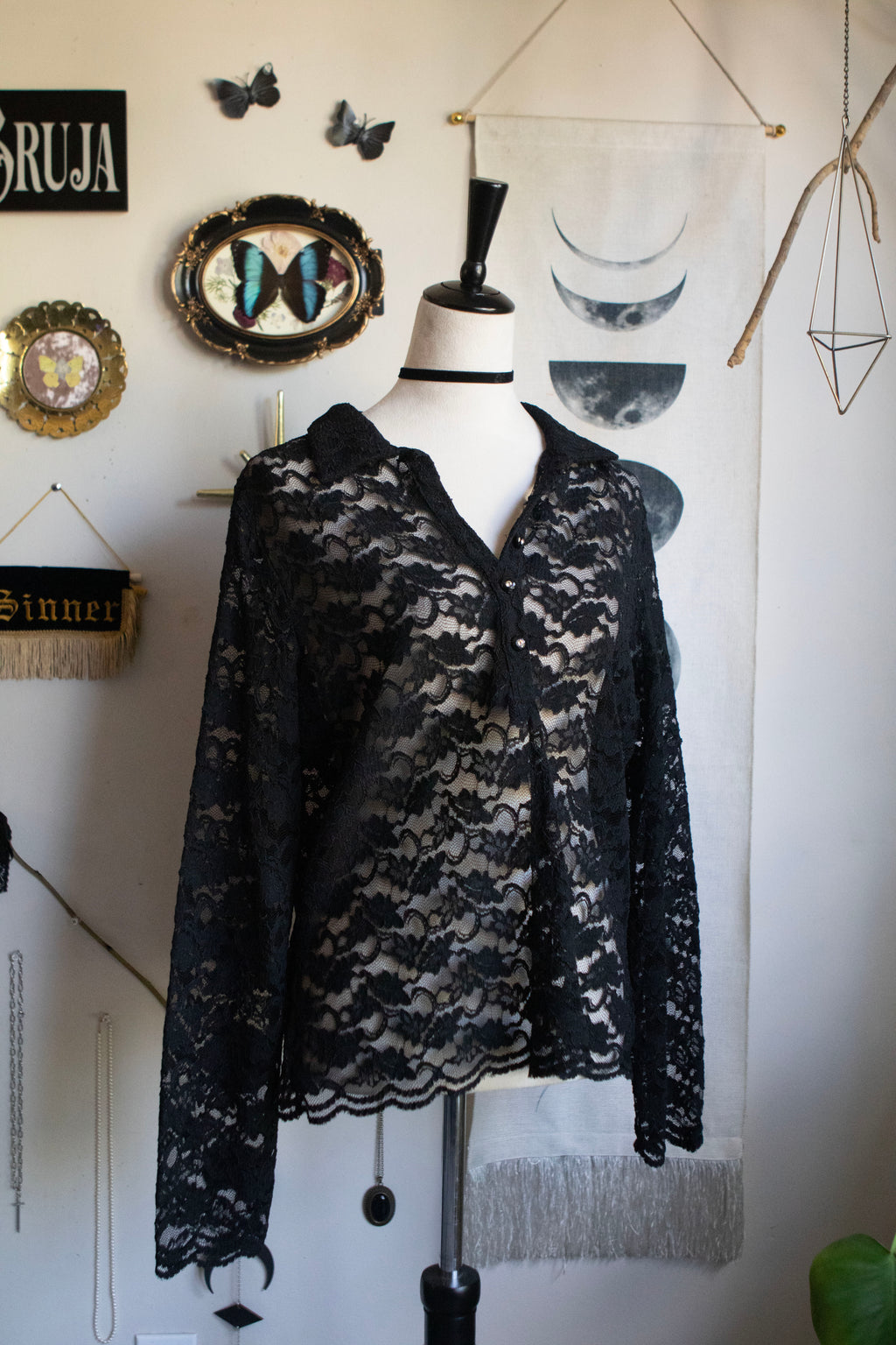Y2K Lace Long Sleeve Top